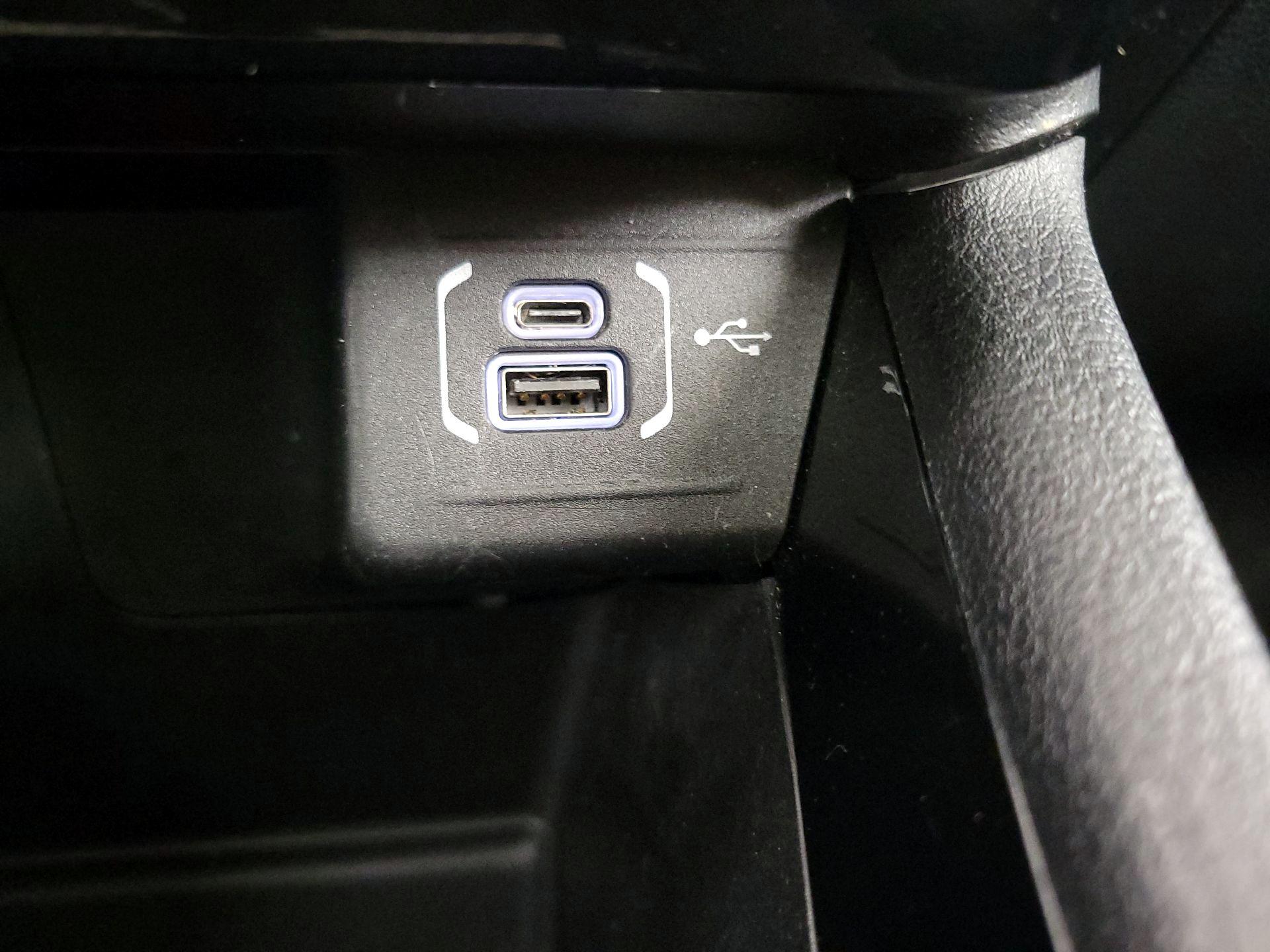 Thumbnail: 2022 Jeep Compass - 19