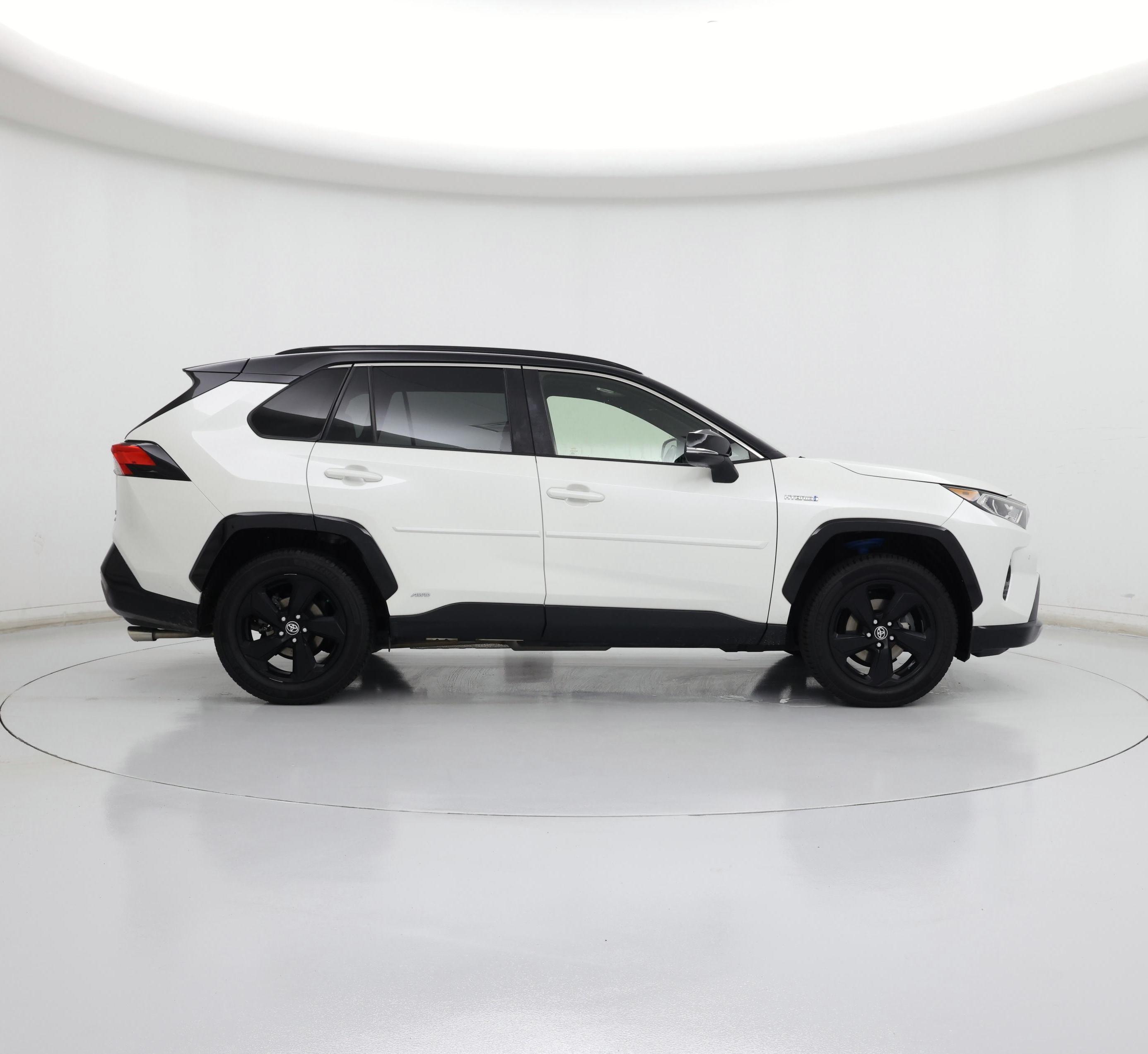 Thumbnail: 2020 Toyota RAV4 - 7