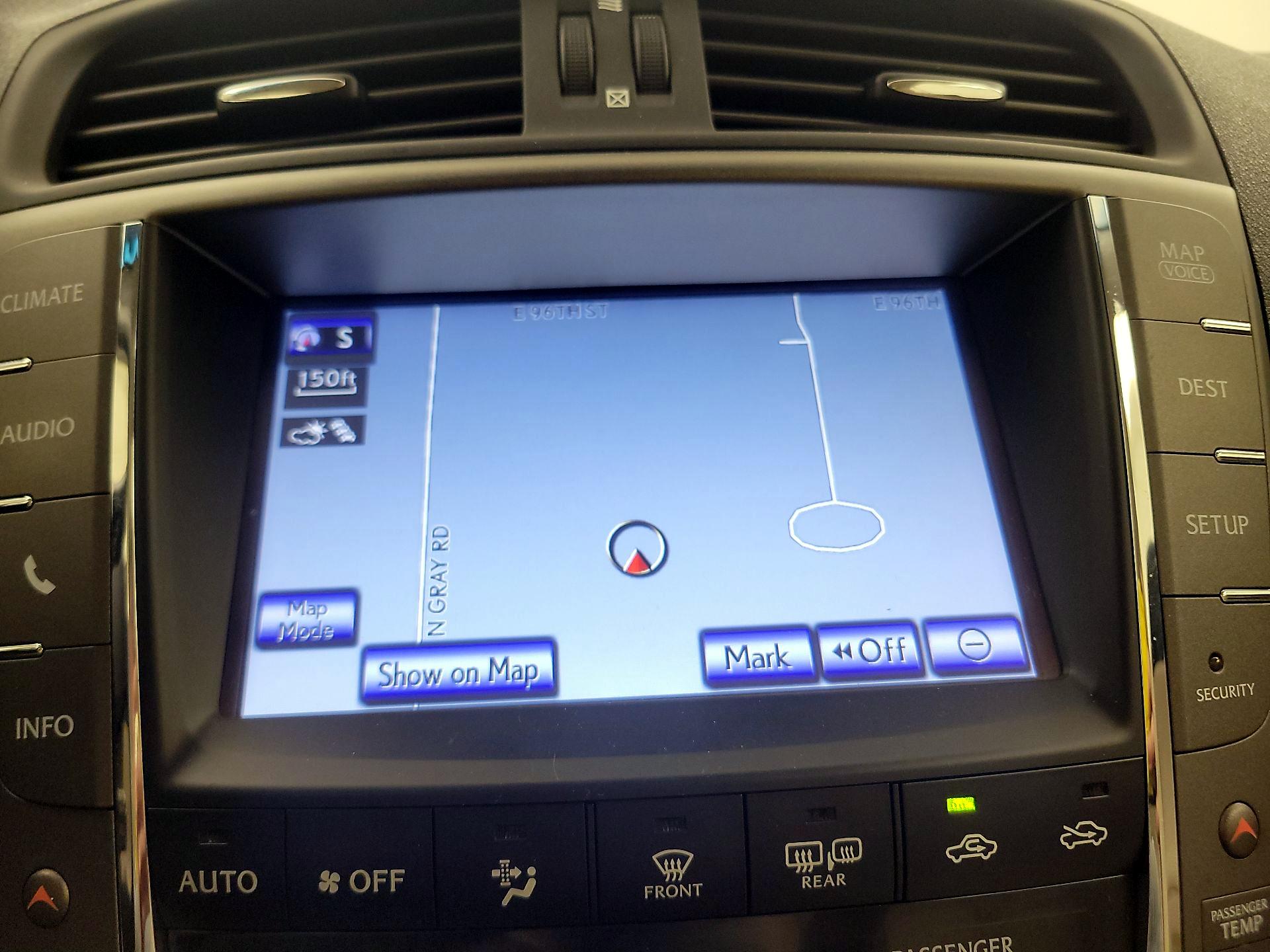 Thumbnail: 2014 Lexus IS - 14