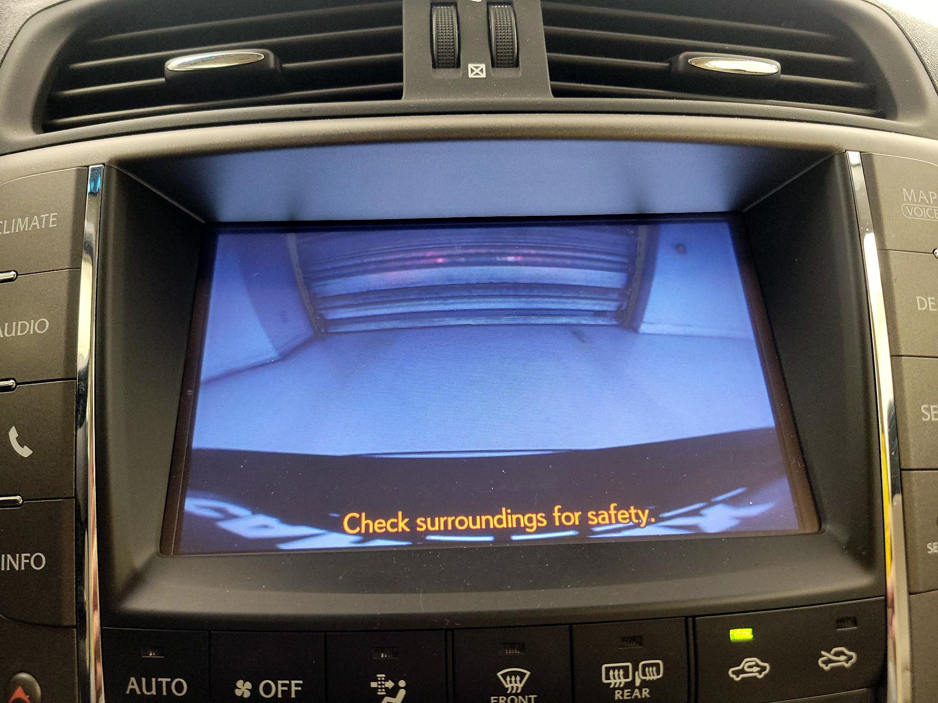 Thumbnail: 2014 Lexus IS - 15