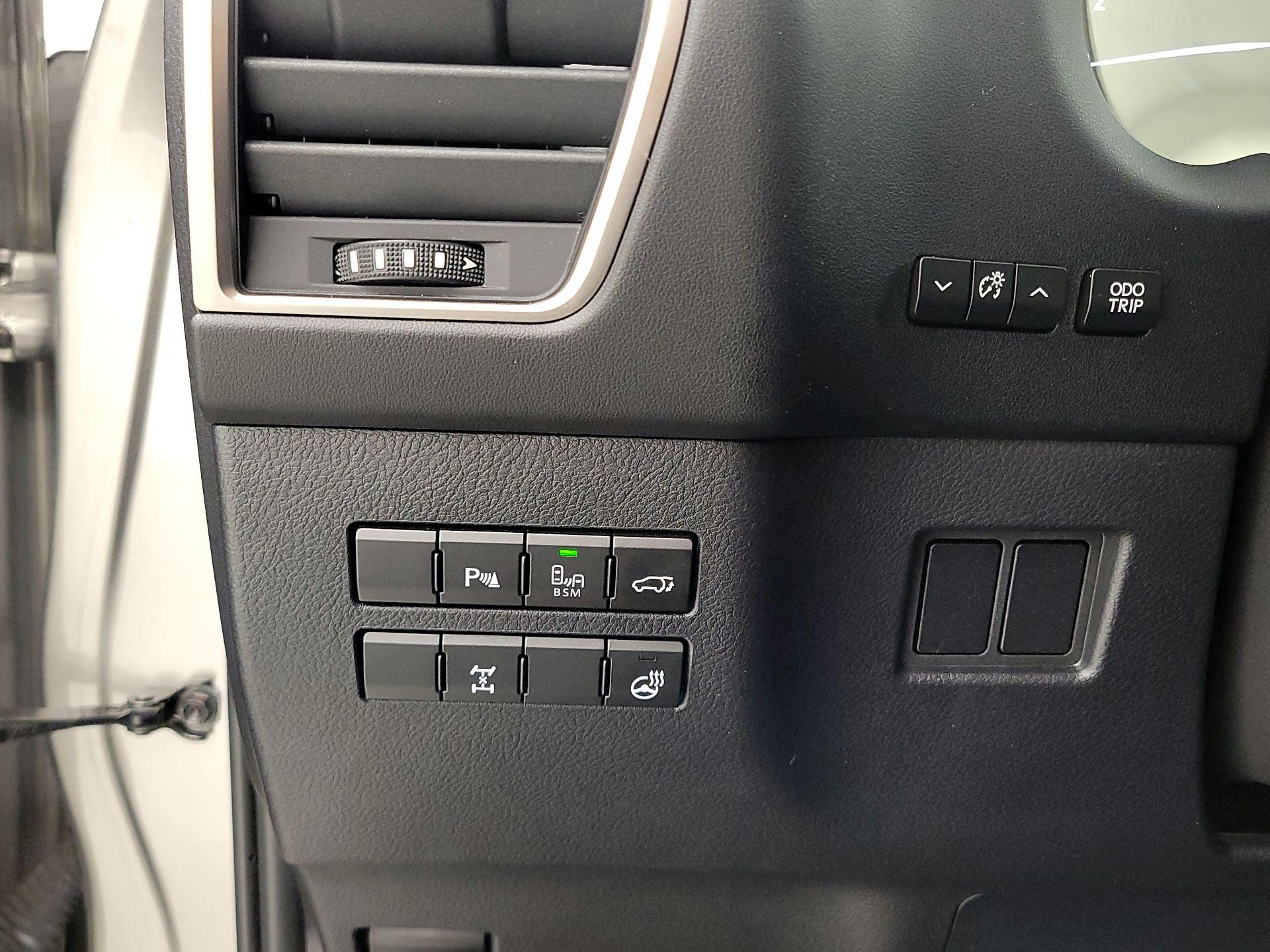 Thumbnail: 2015 Lexus NX - 13