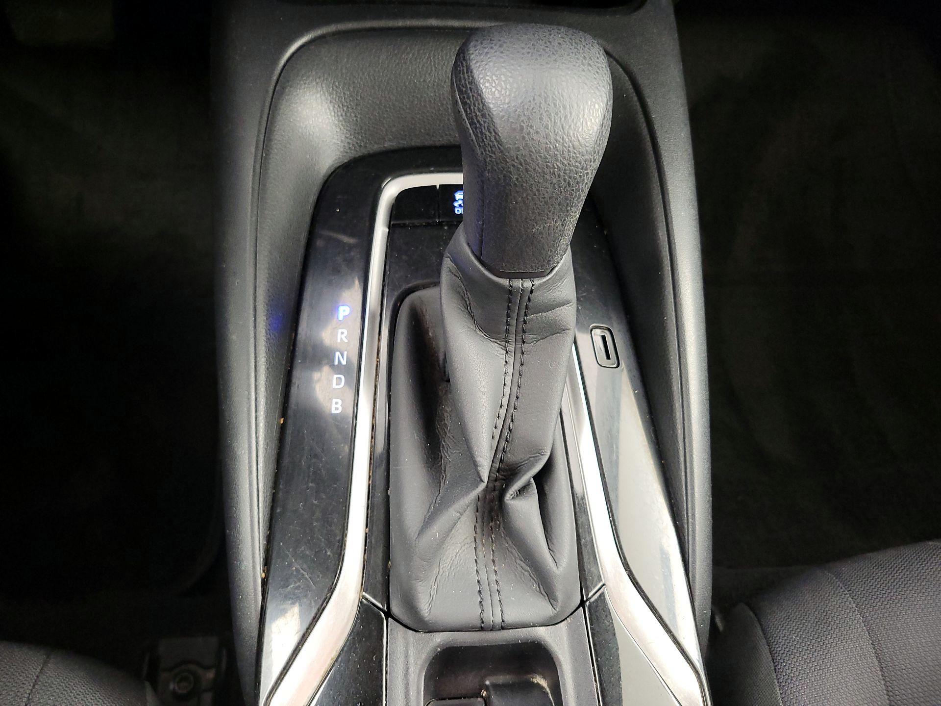 Thumbnail: 2021 Toyota Corolla - 17