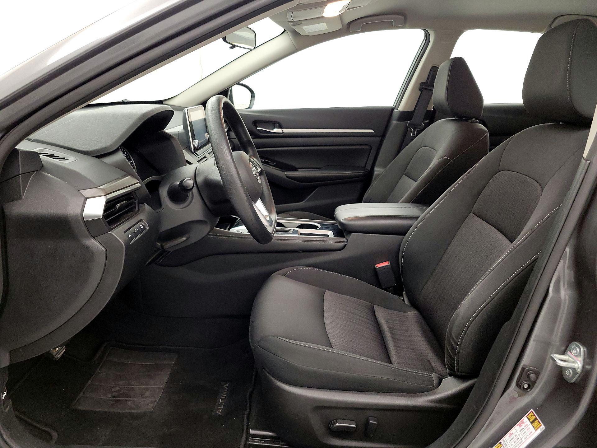 Thumbnail: 2023 Nissan Altima - 11