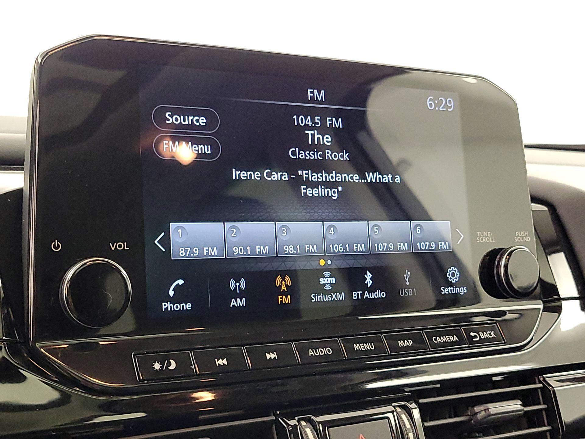 Thumbnail: 2023 Nissan Pathfinder - 16