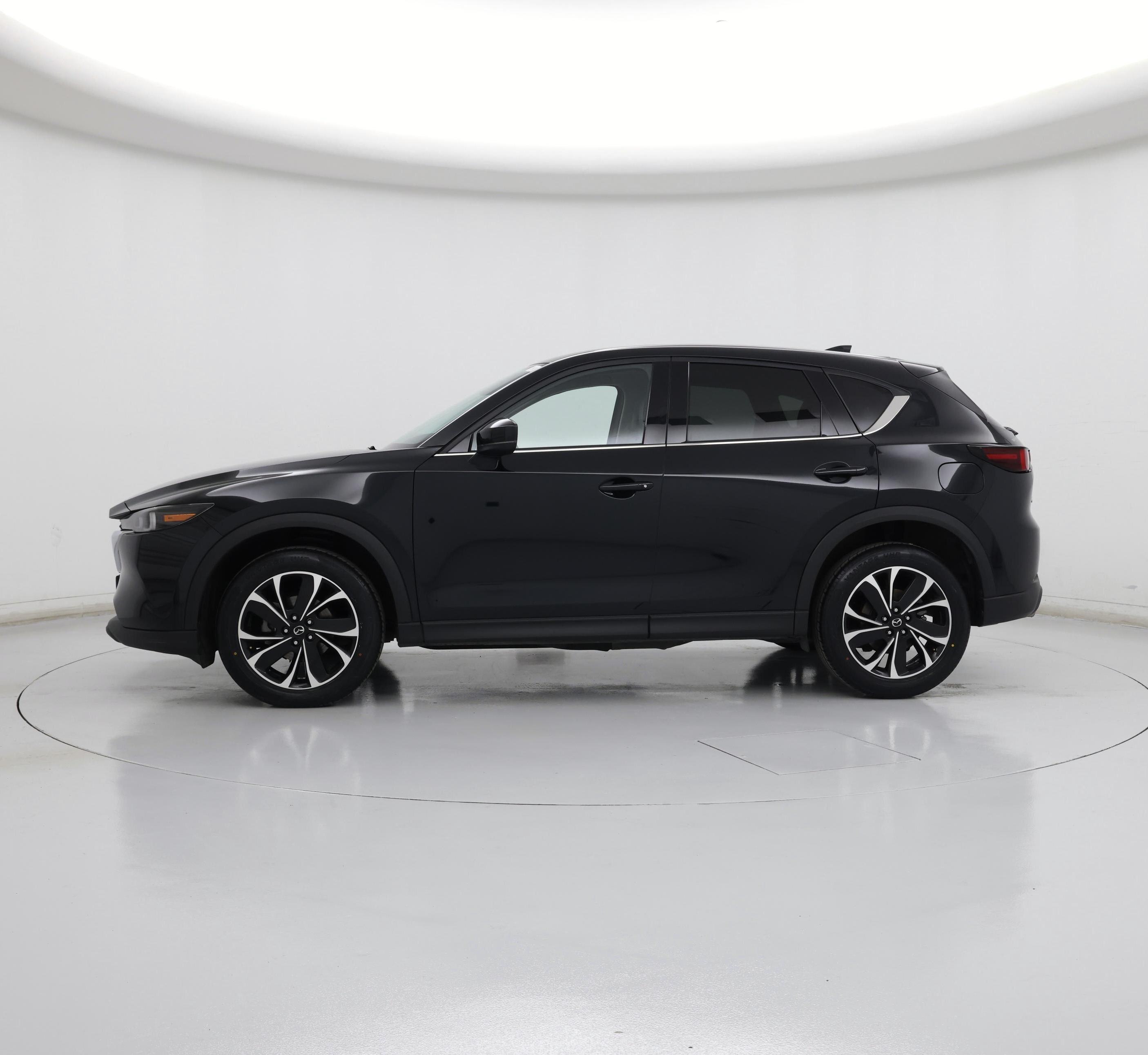 Thumbnail: 2023 Mazda CX-5 - 3