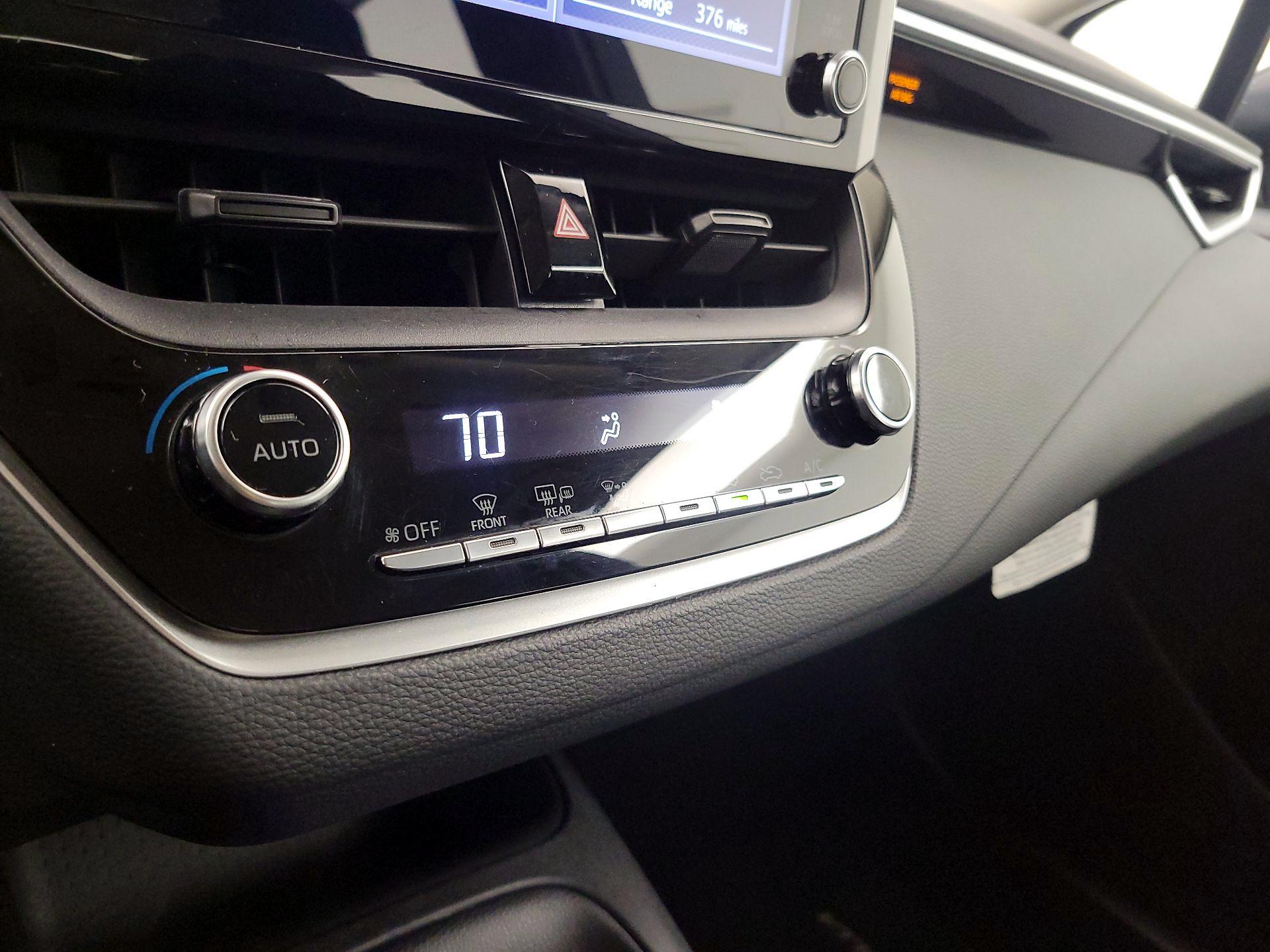 Thumbnail: 2020 Toyota Corolla - 16