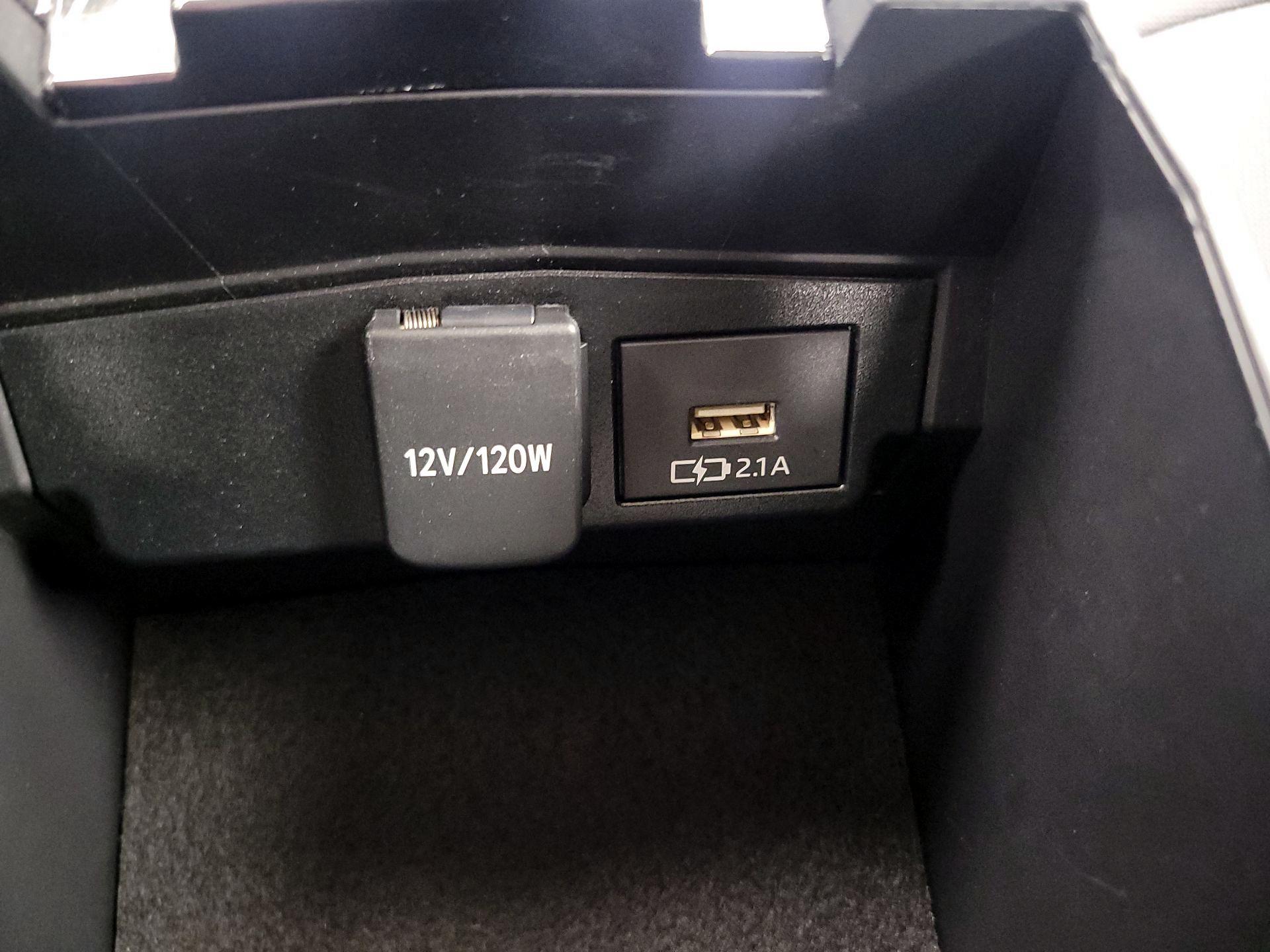 Thumbnail: 2020 Toyota Corolla - 18