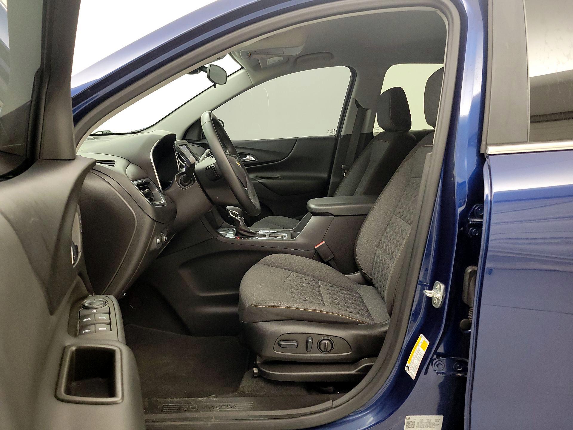 Thumbnail: 2023 Chevrolet Equinox - 11