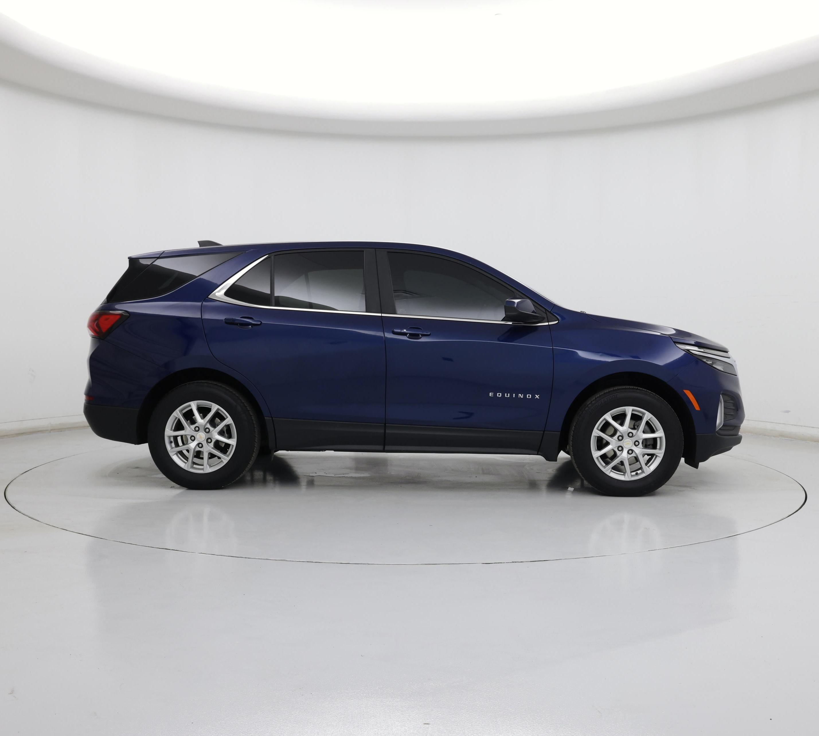 Thumbnail: 2023 Chevrolet Equinox - 7