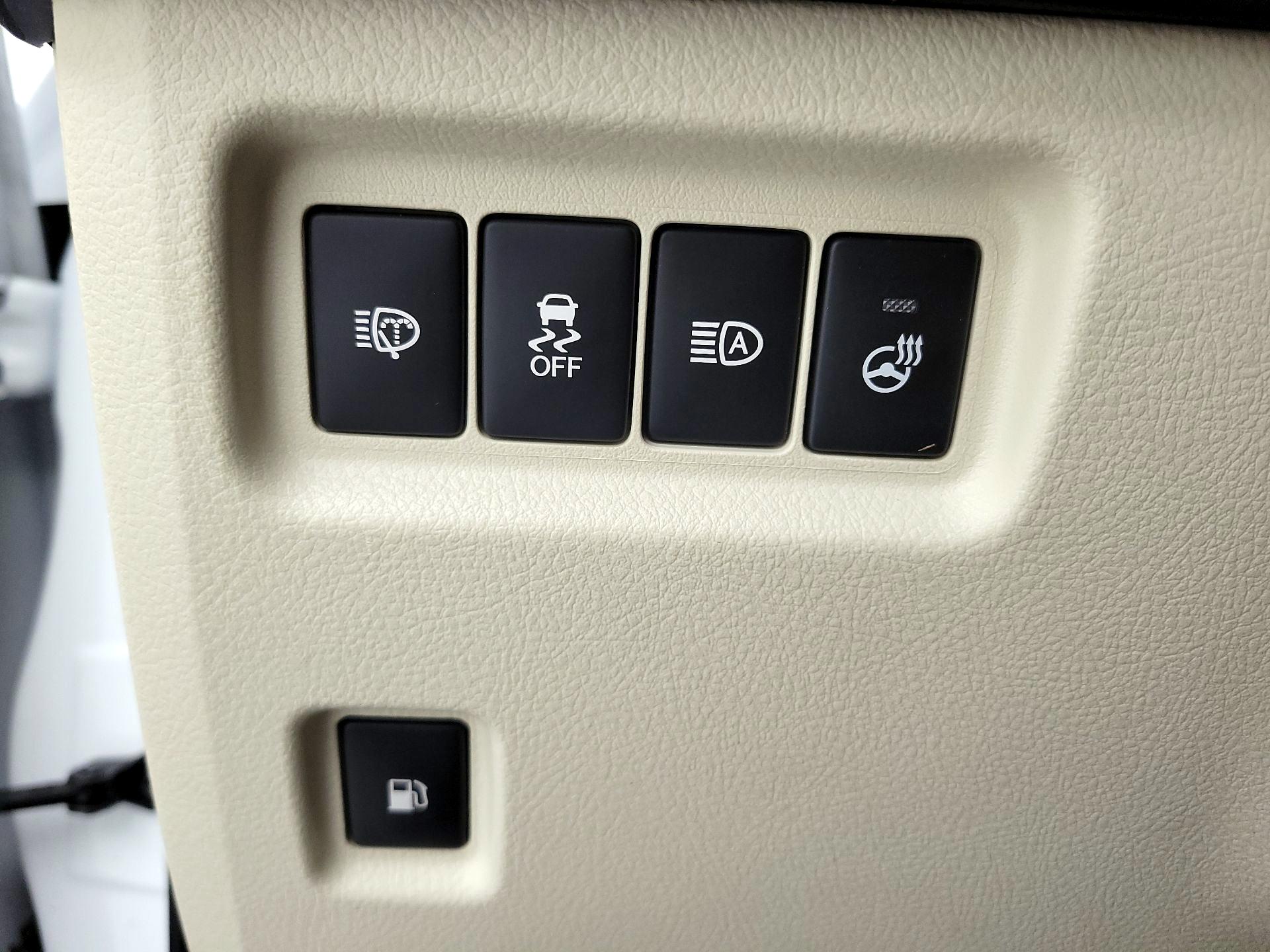 Thumbnail: 2022 Lexus GX - 13