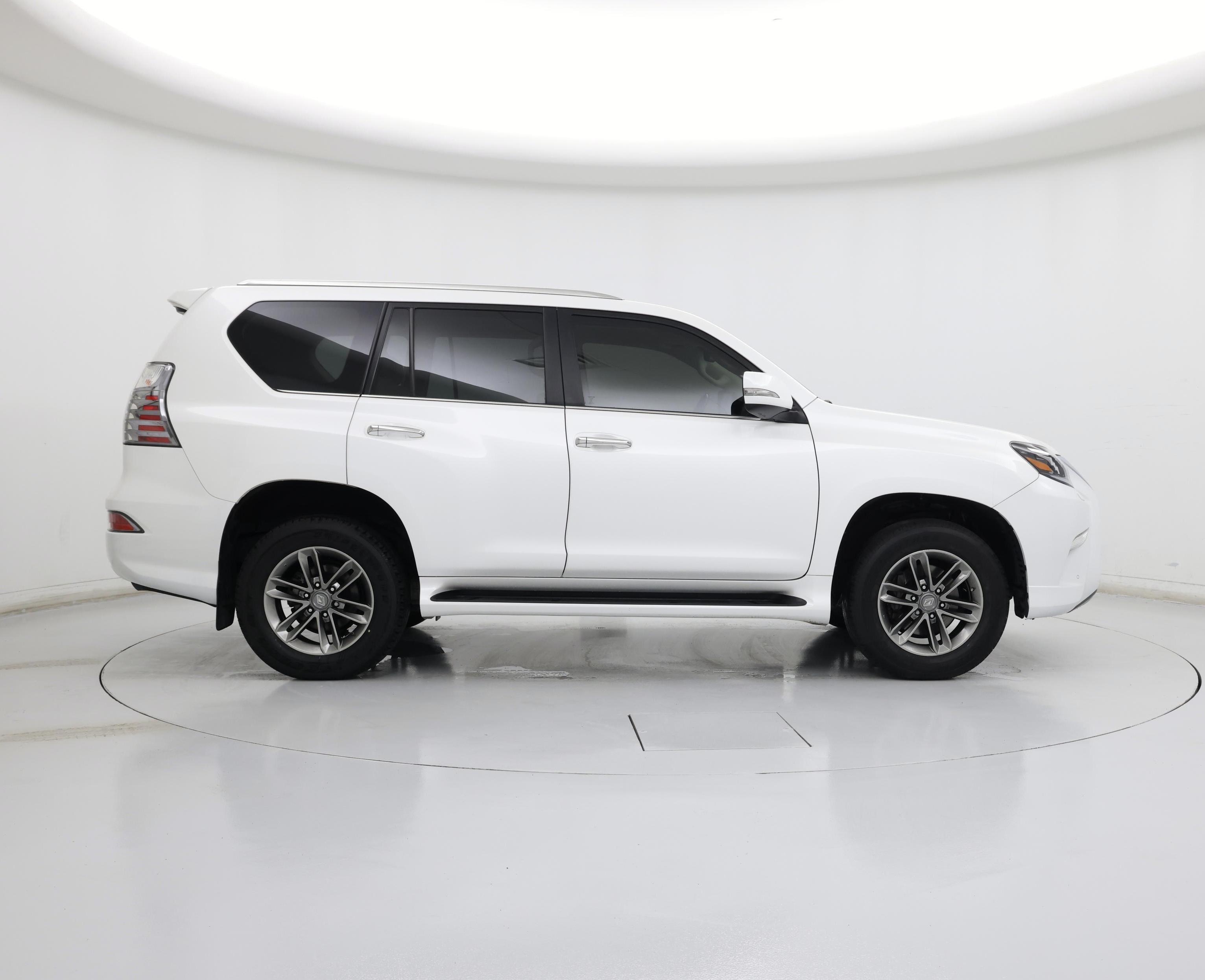 Thumbnail: 2022 Lexus GX - 7