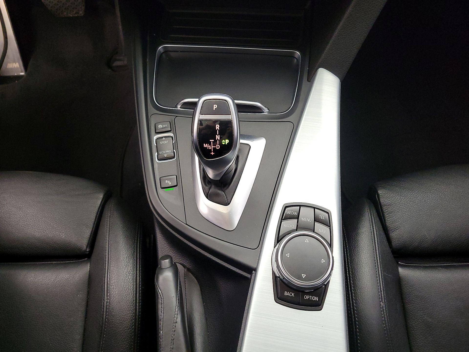 Thumbnail: 2016 BMW 4 Series - 18