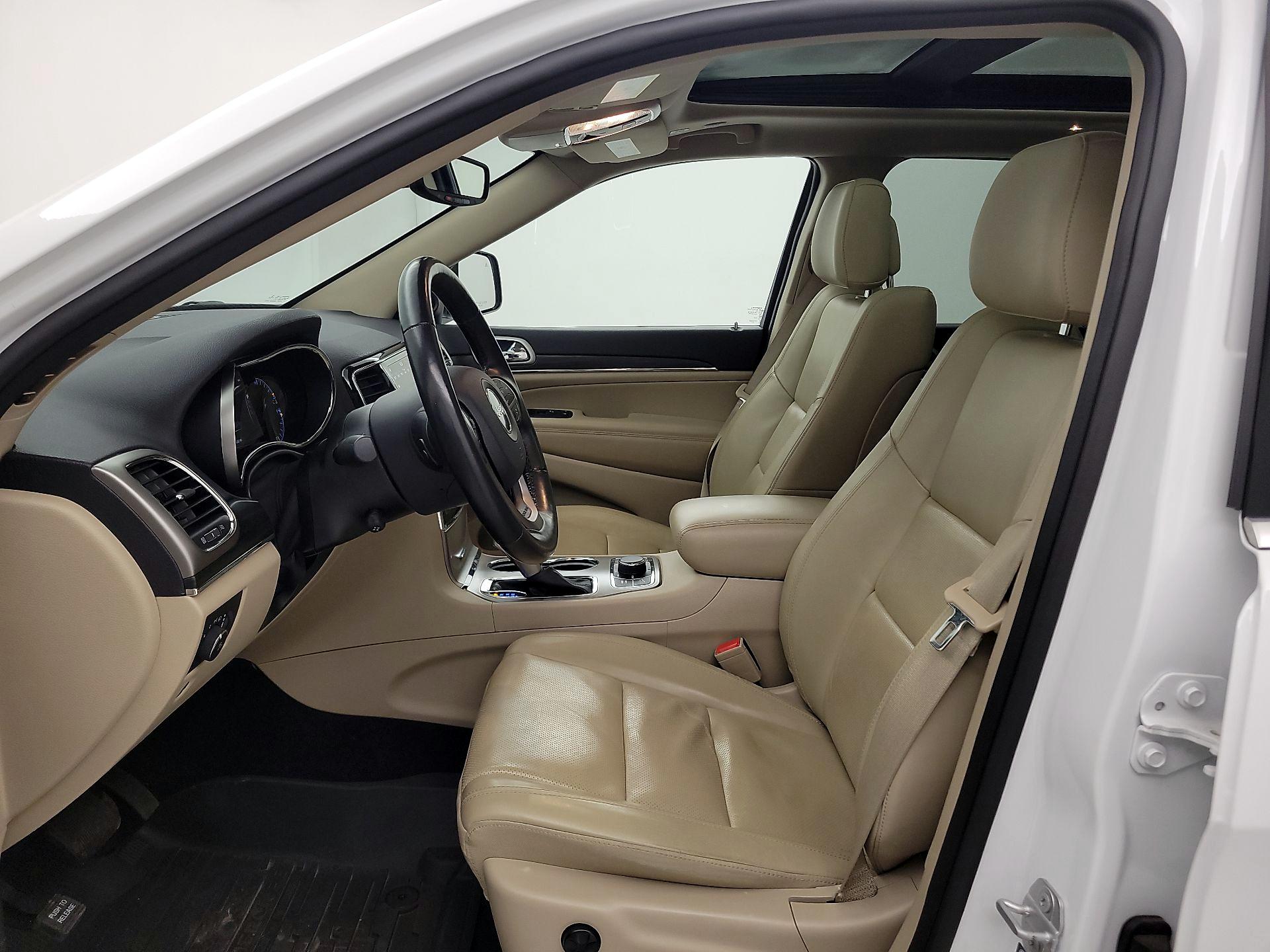 Thumbnail: 2021 Jeep Grand Cherokee - 11