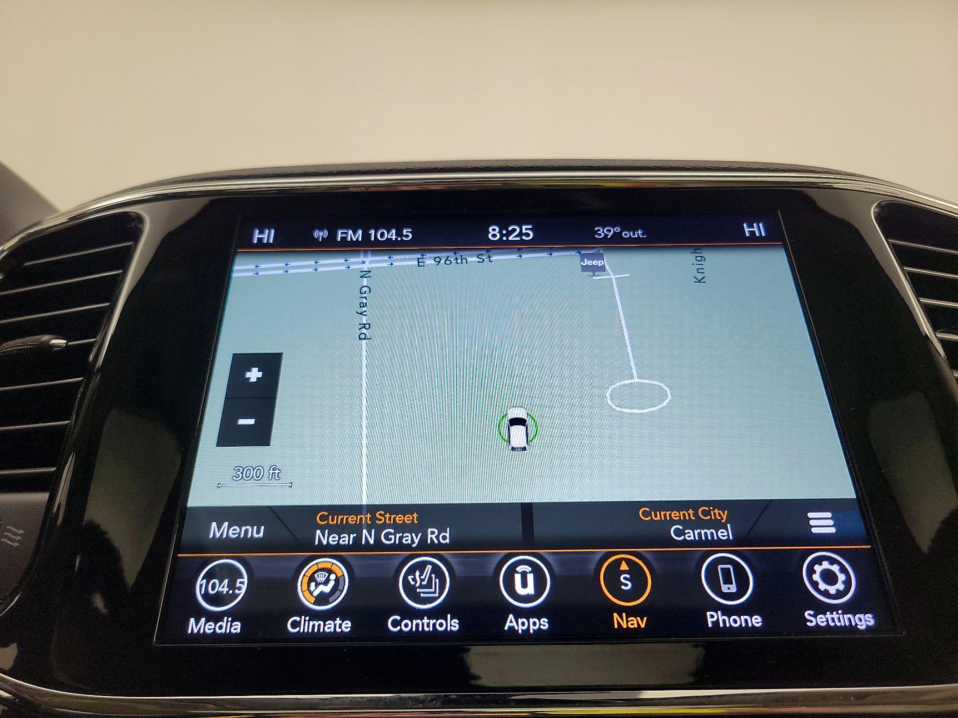 Thumbnail: 2021 Jeep Grand Cherokee - 14