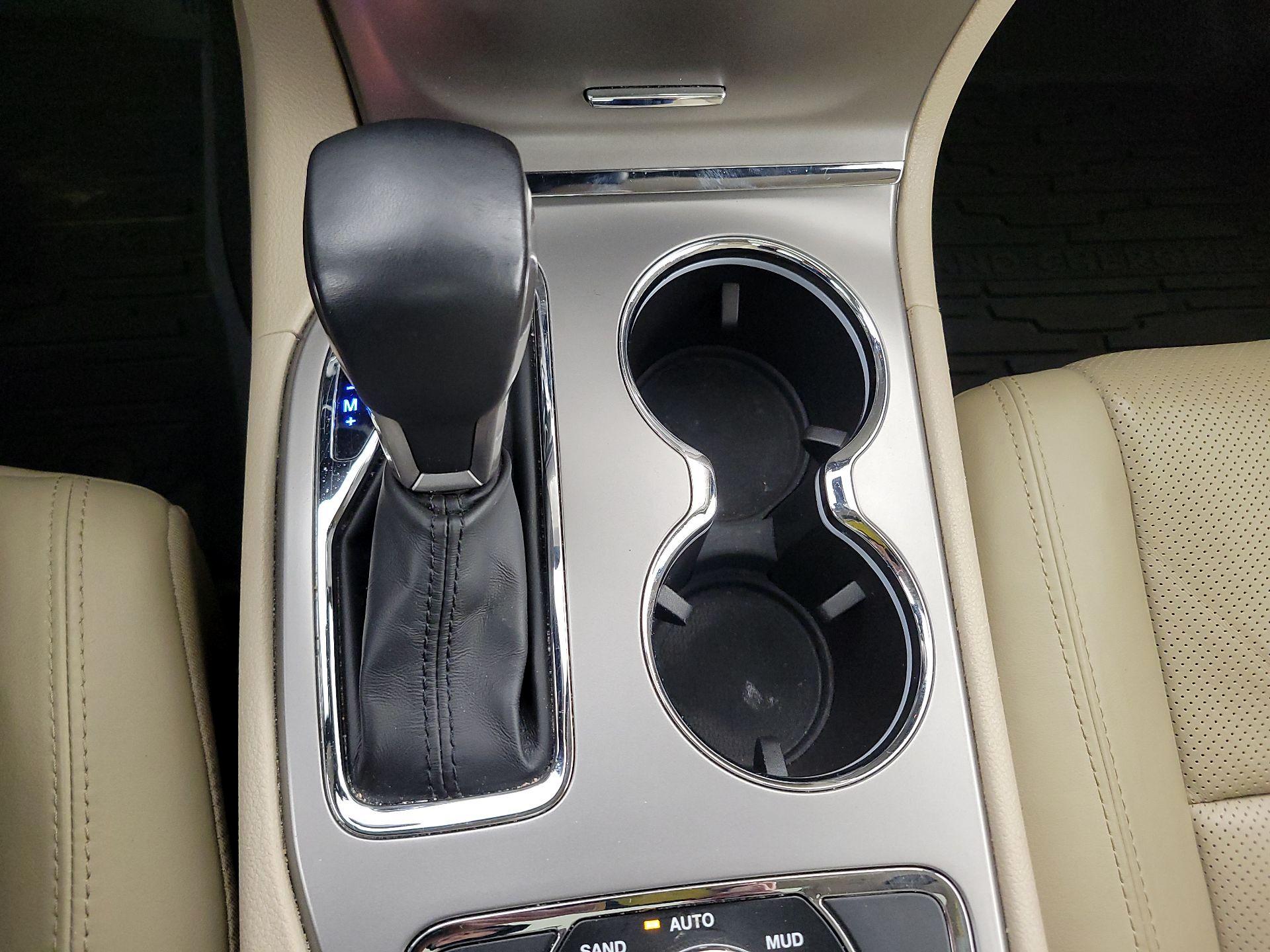 Thumbnail: 2021 Jeep Grand Cherokee - 18