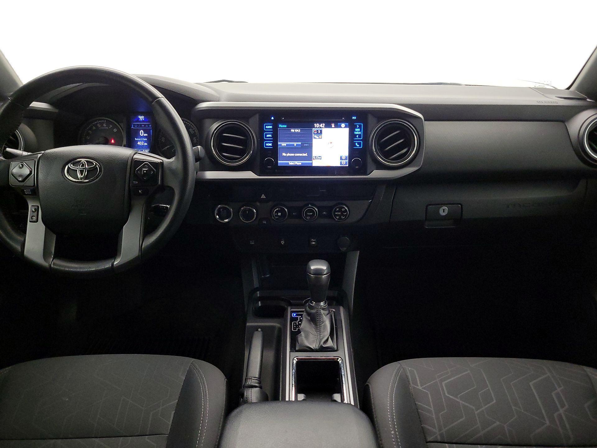 Thumbnail: 2016 Toyota Tacoma - 9