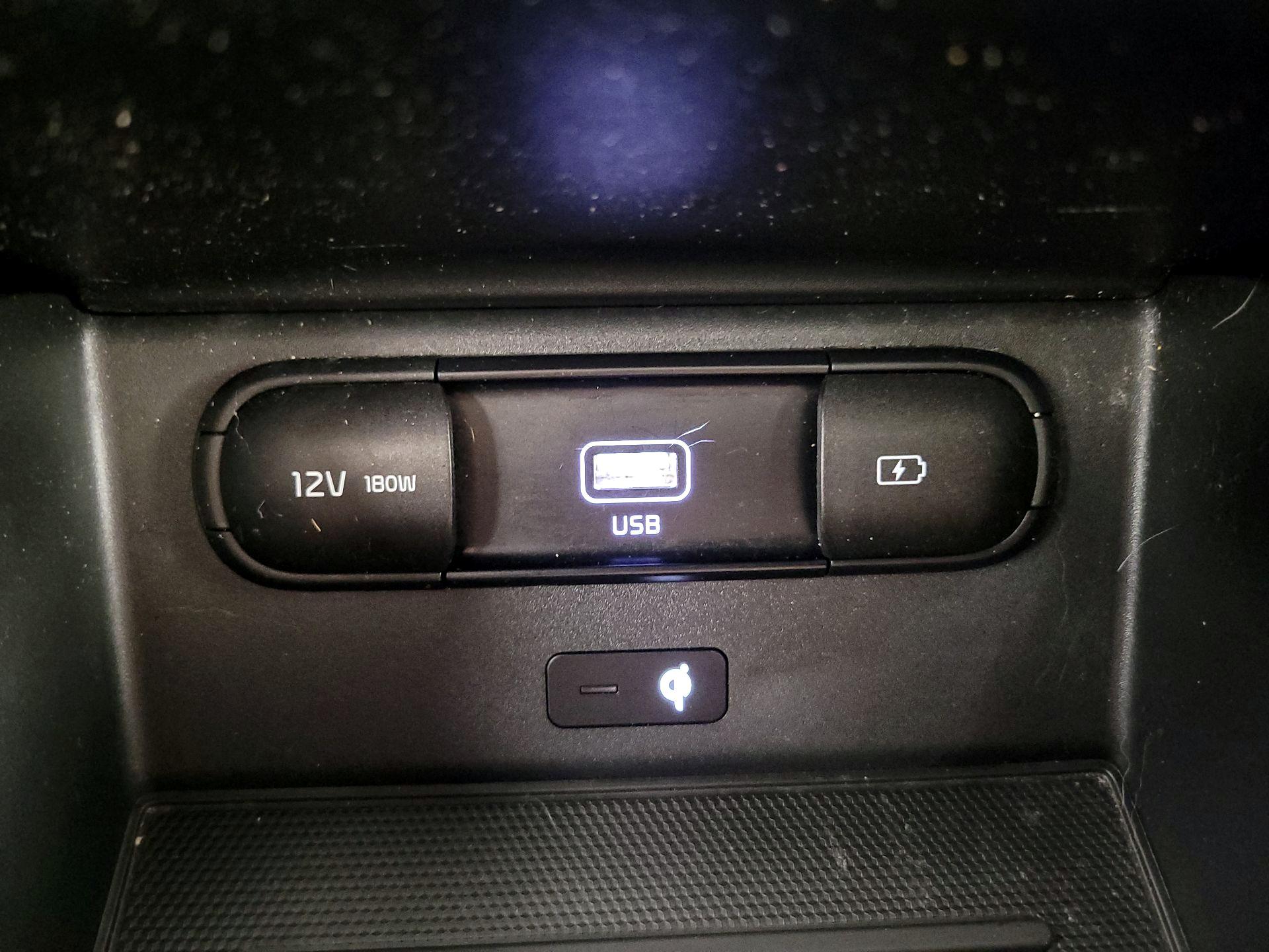 Thumbnail: 2021 Kia Telluride - 19