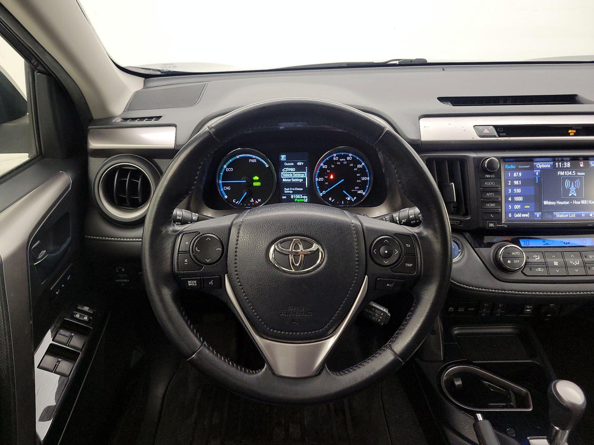 Thumbnail: 2016 Toyota RAV4 - 10