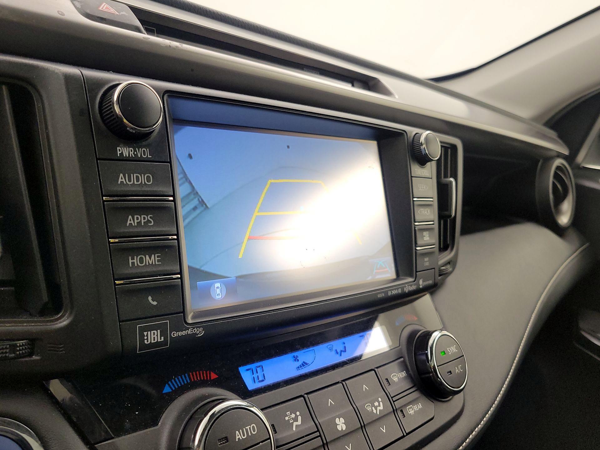 Thumbnail: 2016 Toyota RAV4 - 15