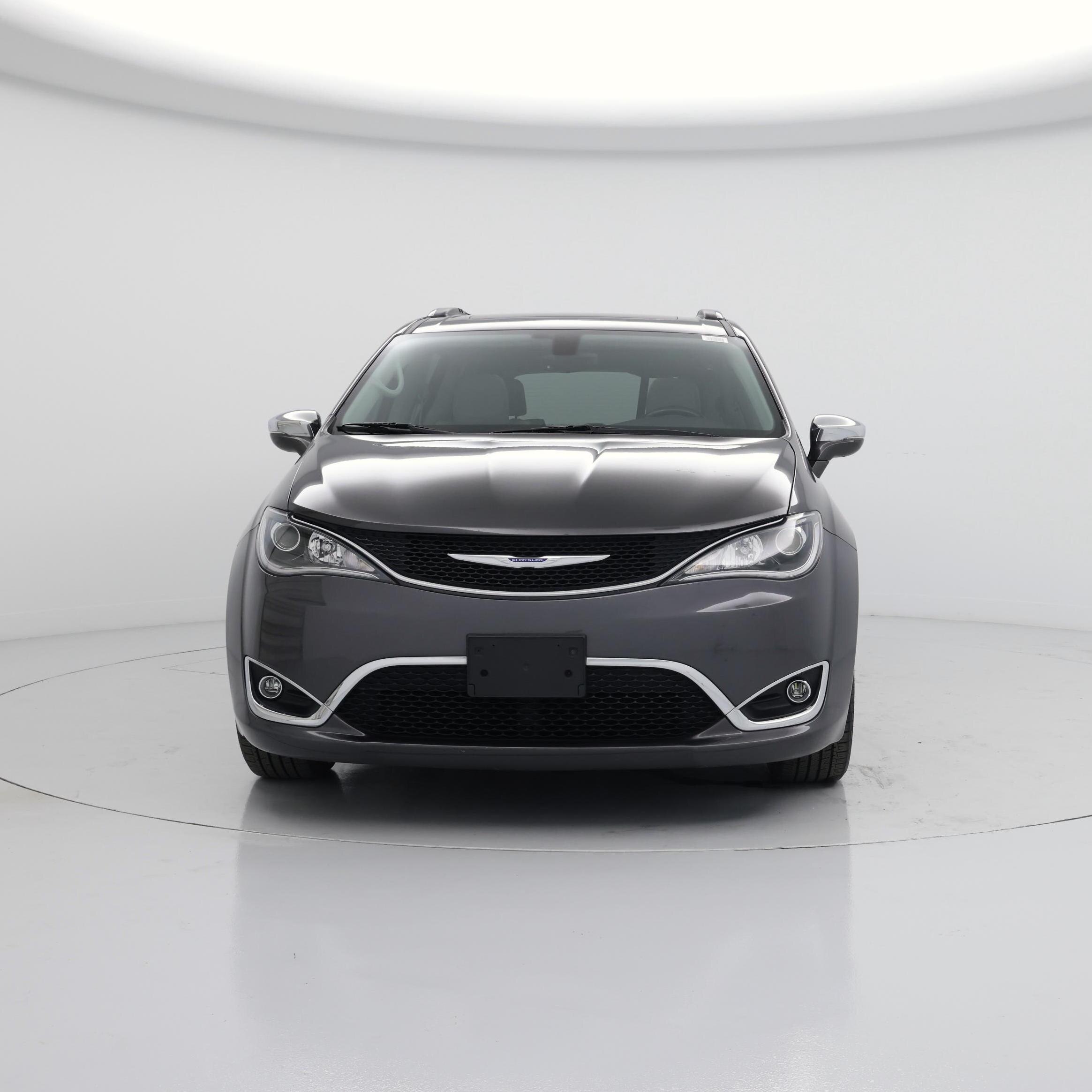 Thumbnail: 2019 Chrysler Pacifica - 5