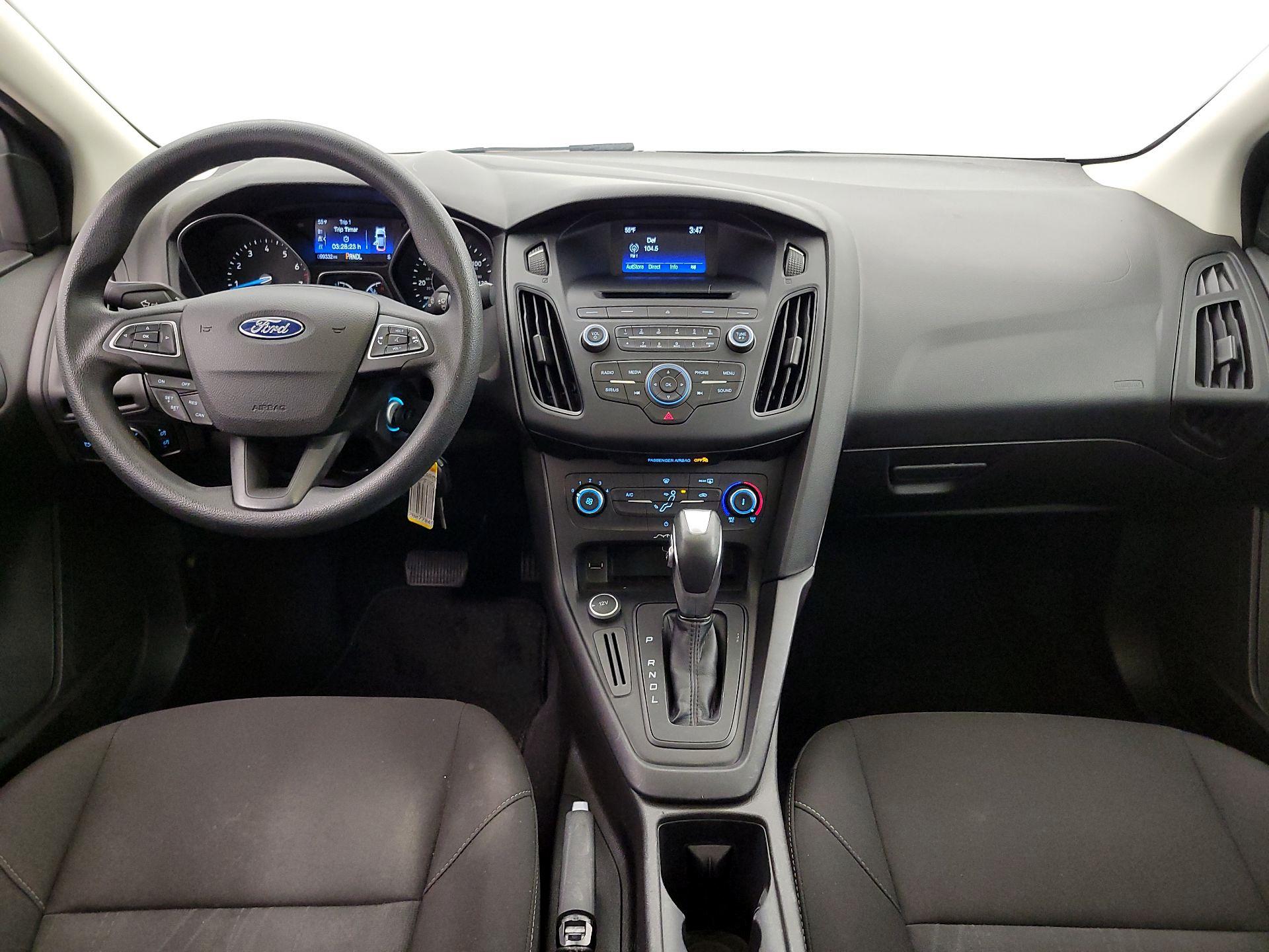 Thumbnail: 2016 Ford Focus - 9