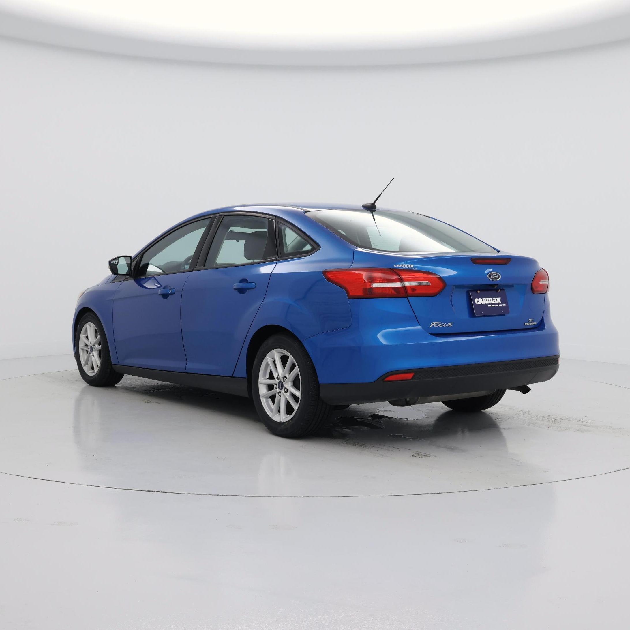 Thumbnail: 2016 Ford Focus - 2