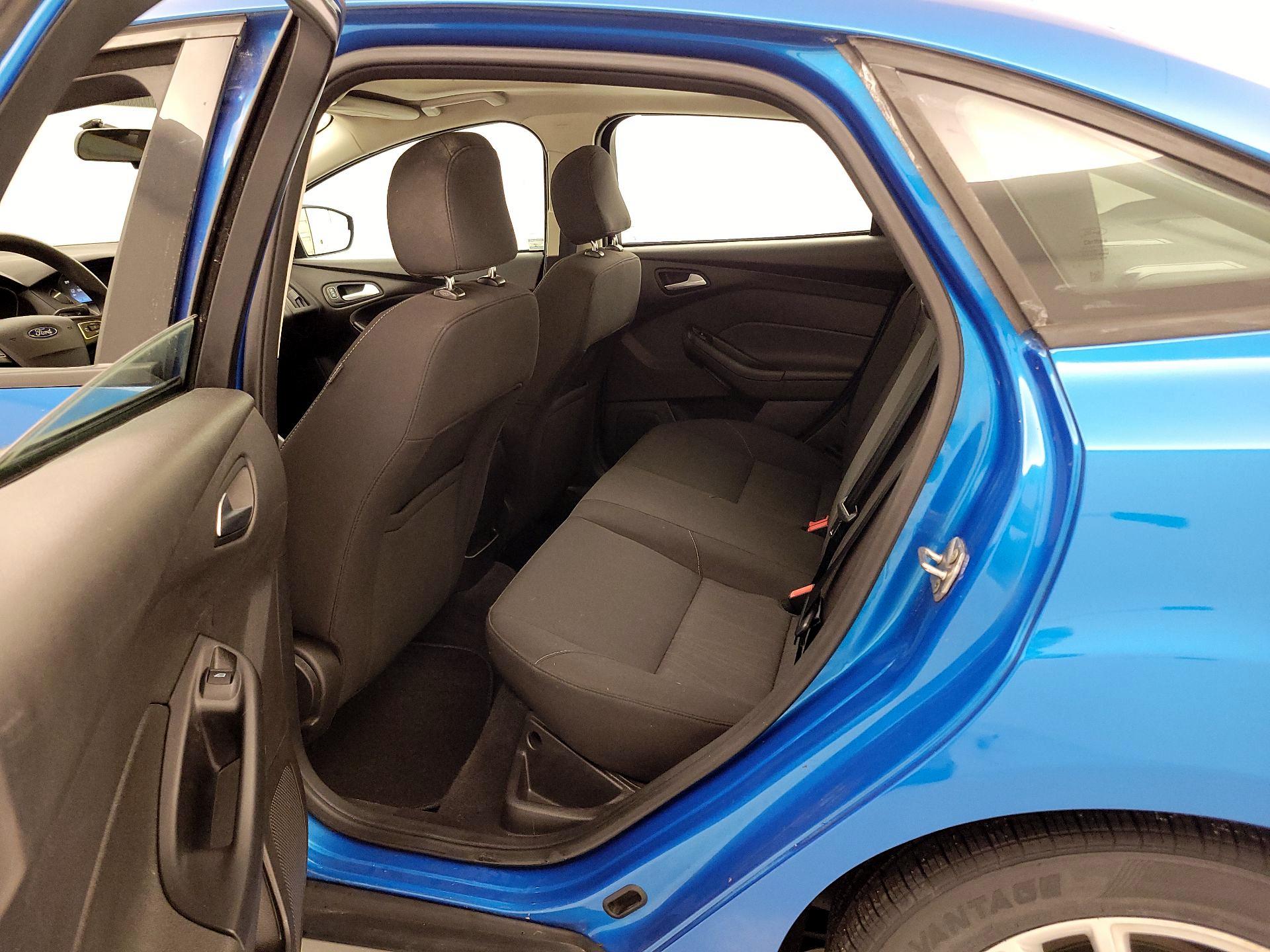 Thumbnail: 2016 Ford Focus - 20