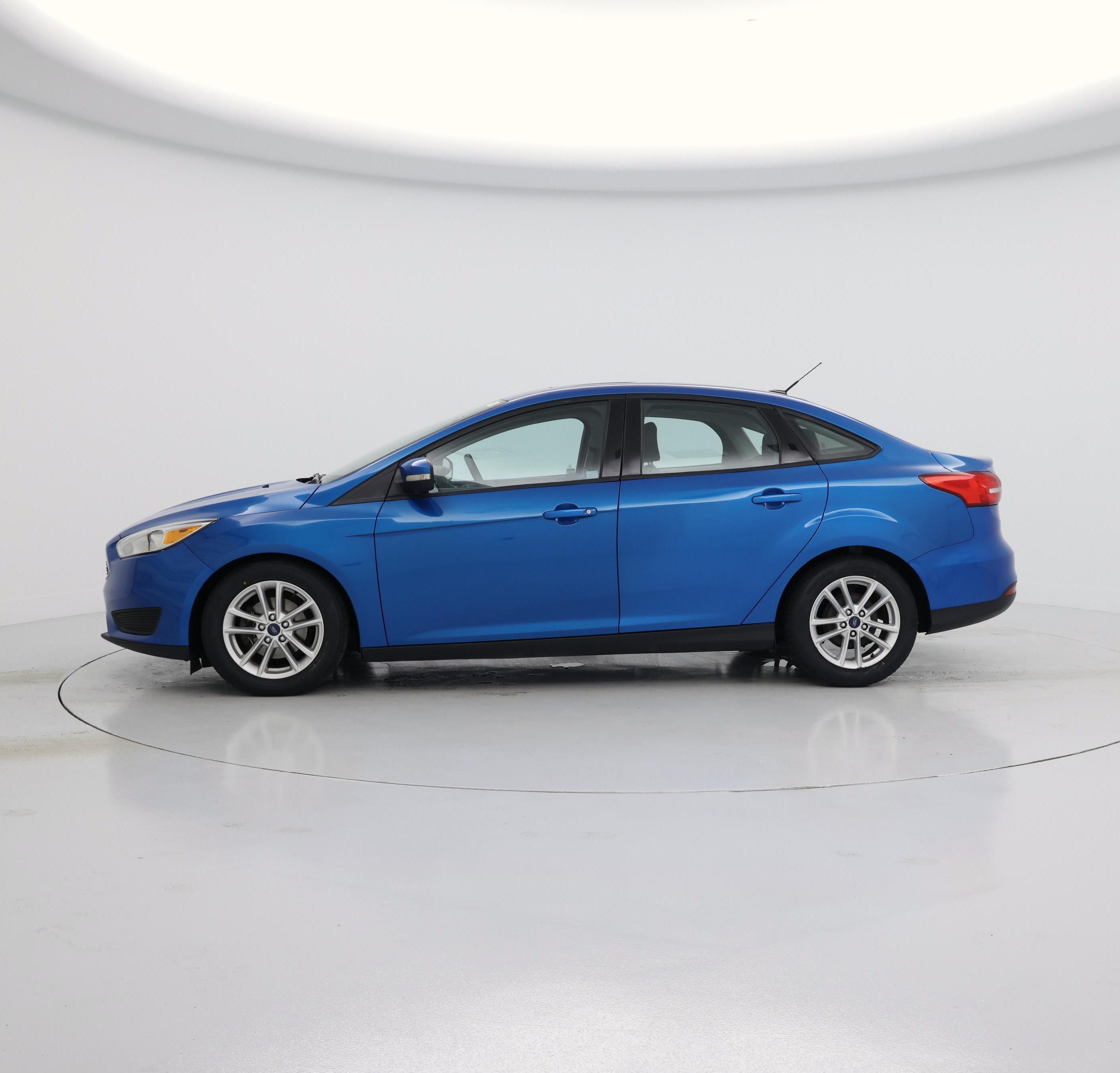 Thumbnail: 2016 Ford Focus - 3