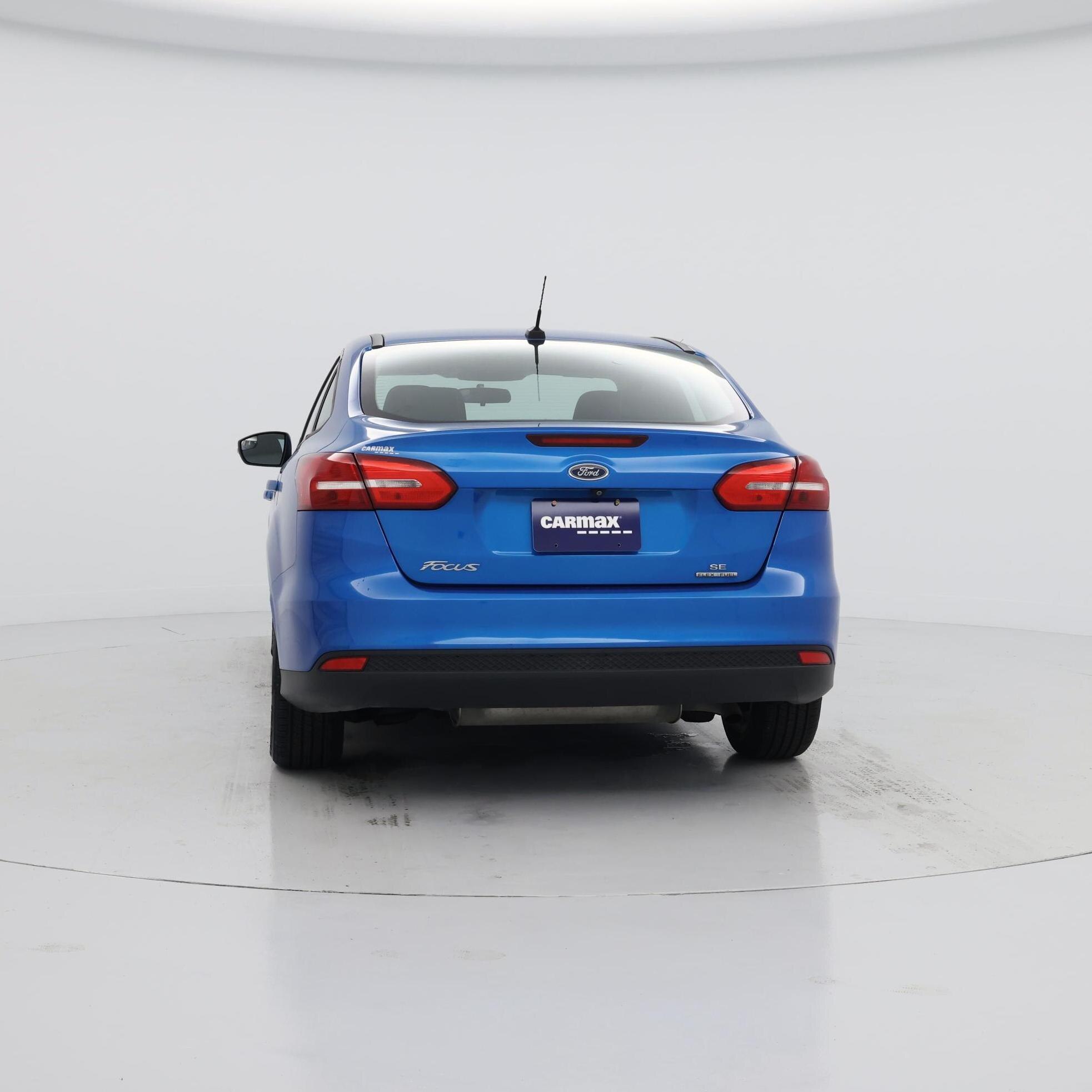 Thumbnail: 2016 Ford Focus - 6