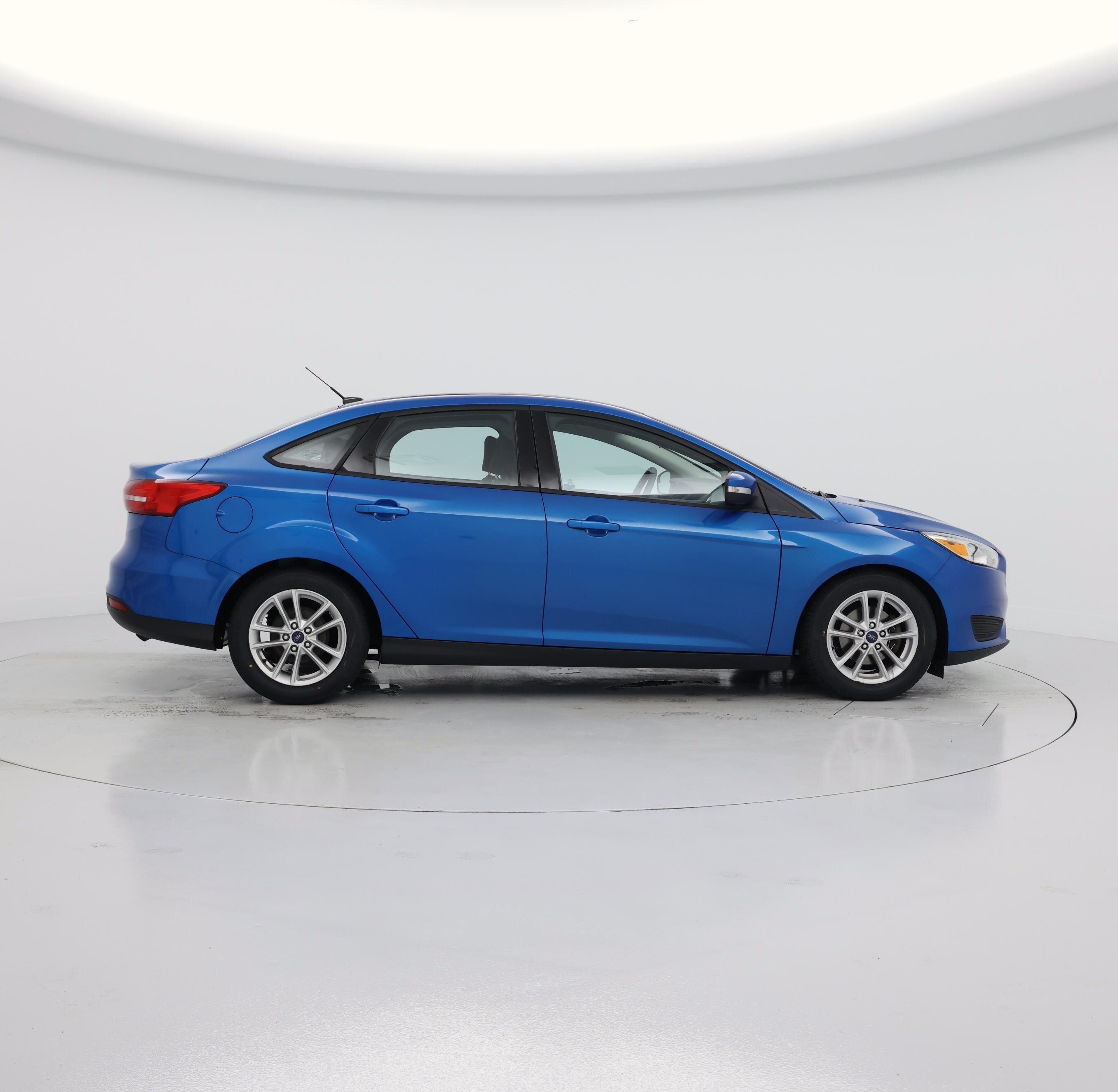 Thumbnail: 2016 Ford Focus - 7