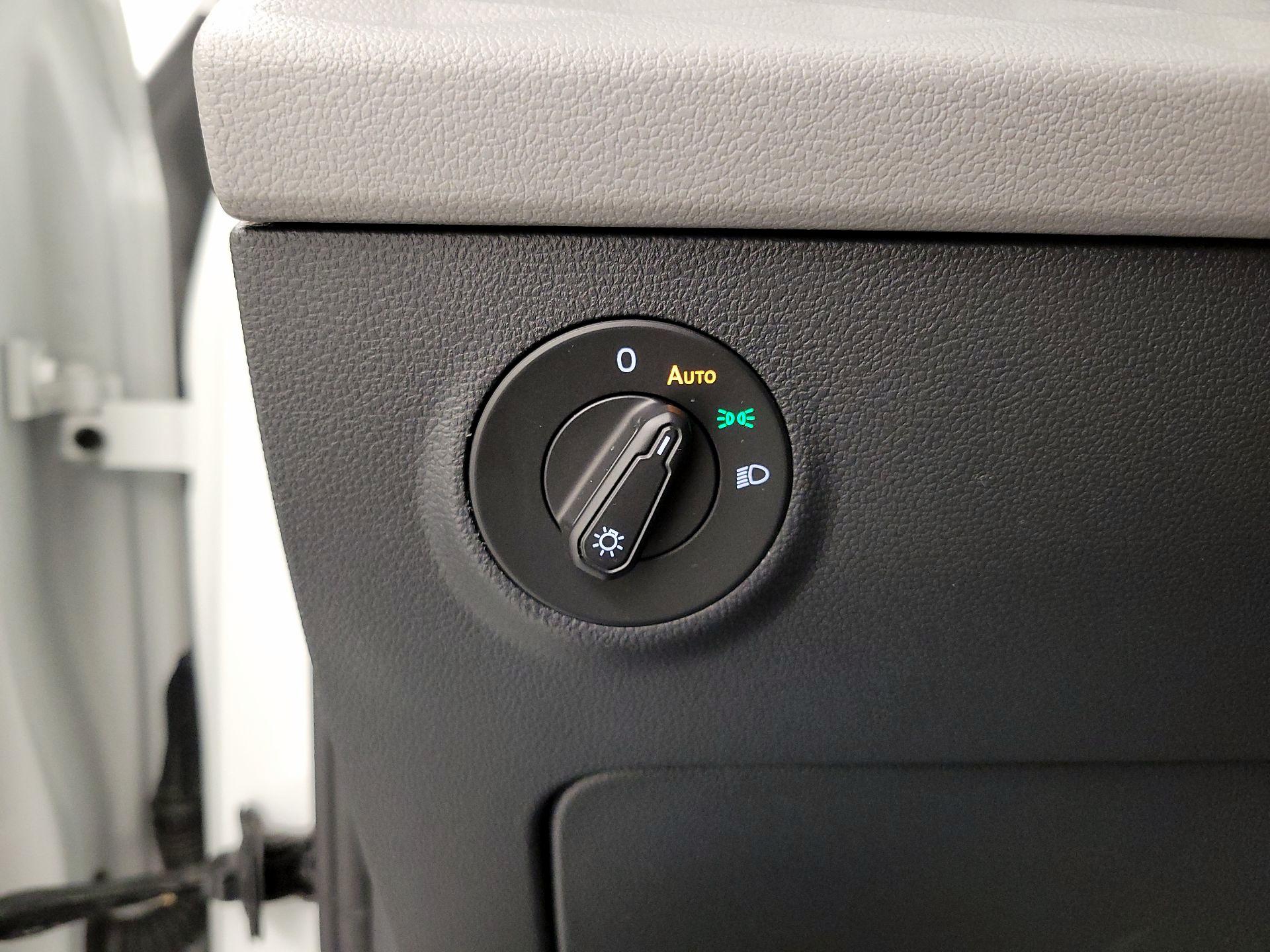 Thumbnail: 2024 Volkswagen Taos - 13