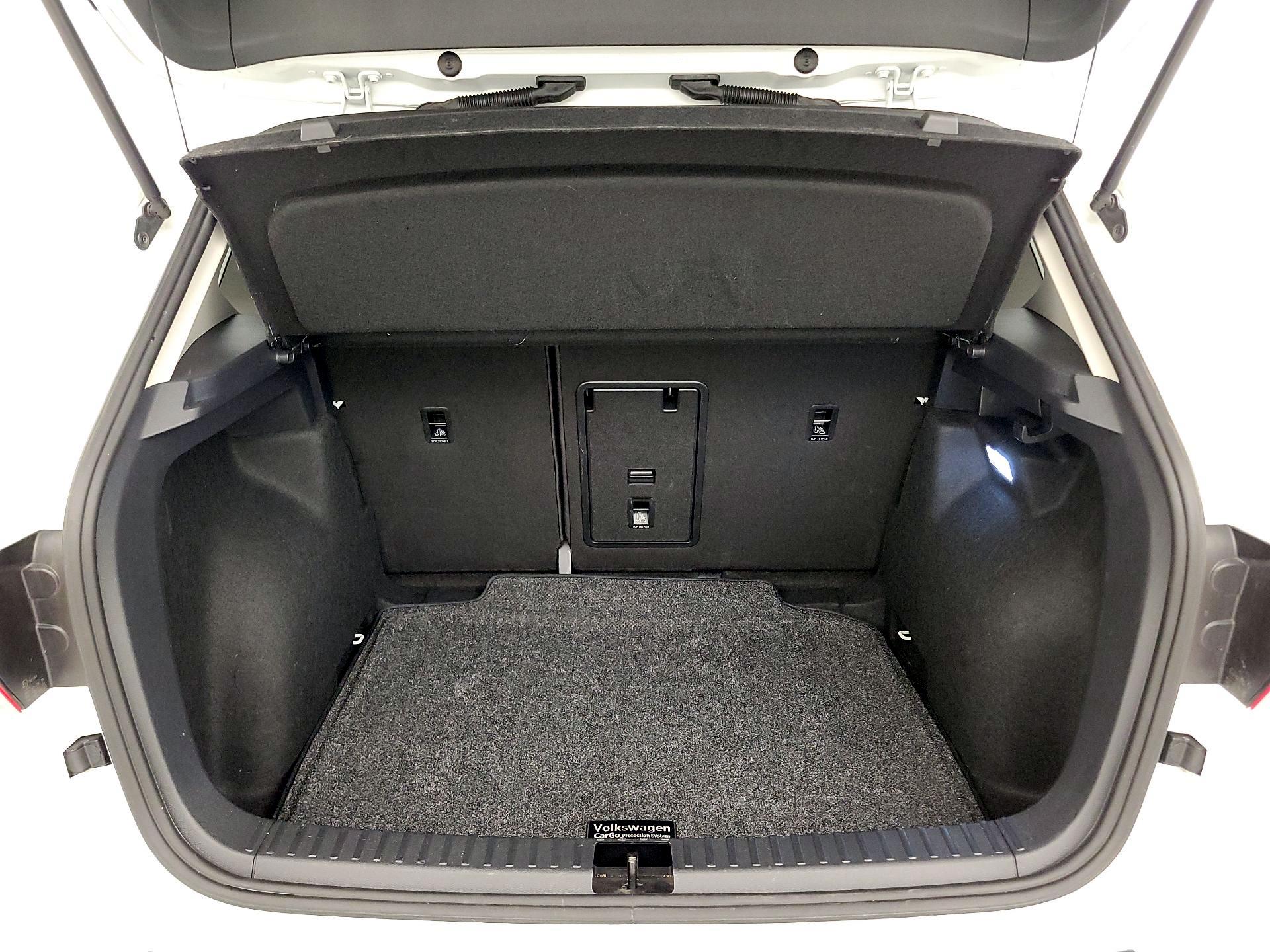 Thumbnail: 2024 Volkswagen Taos - 20