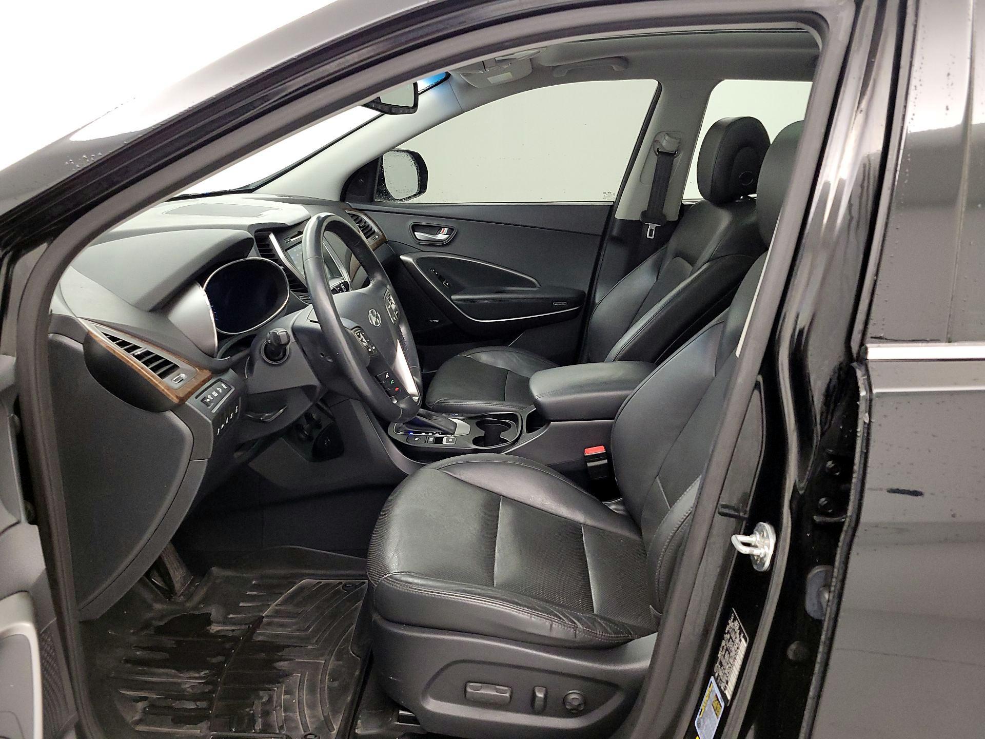 Thumbnail: 2017 Hyundai Santa Fe - 11