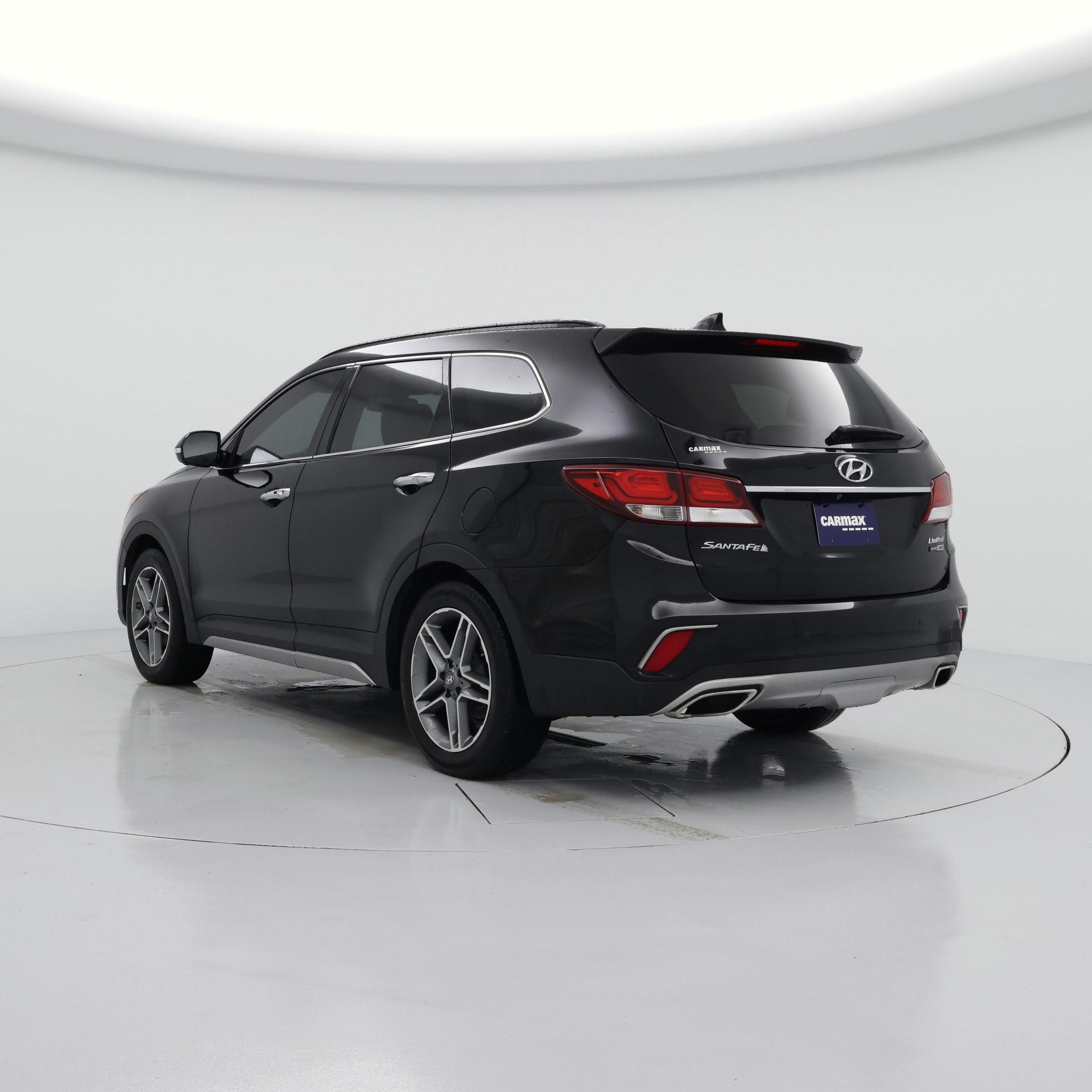 Thumbnail: 2017 Hyundai Santa Fe - 2