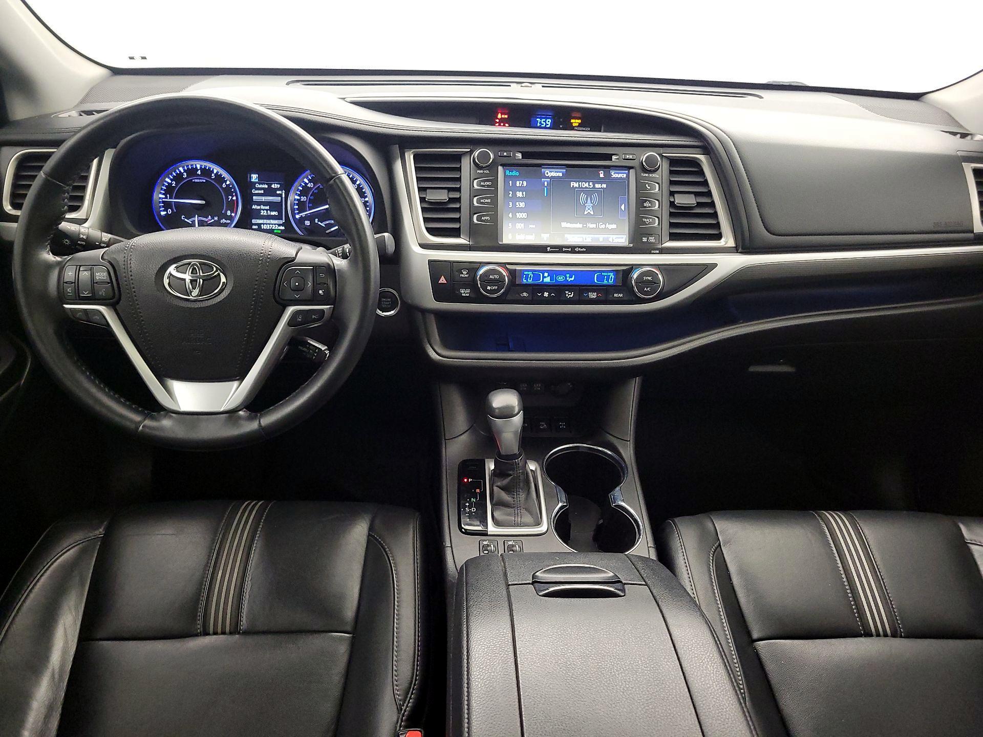 Thumbnail: 2018 Toyota Highlander - 9