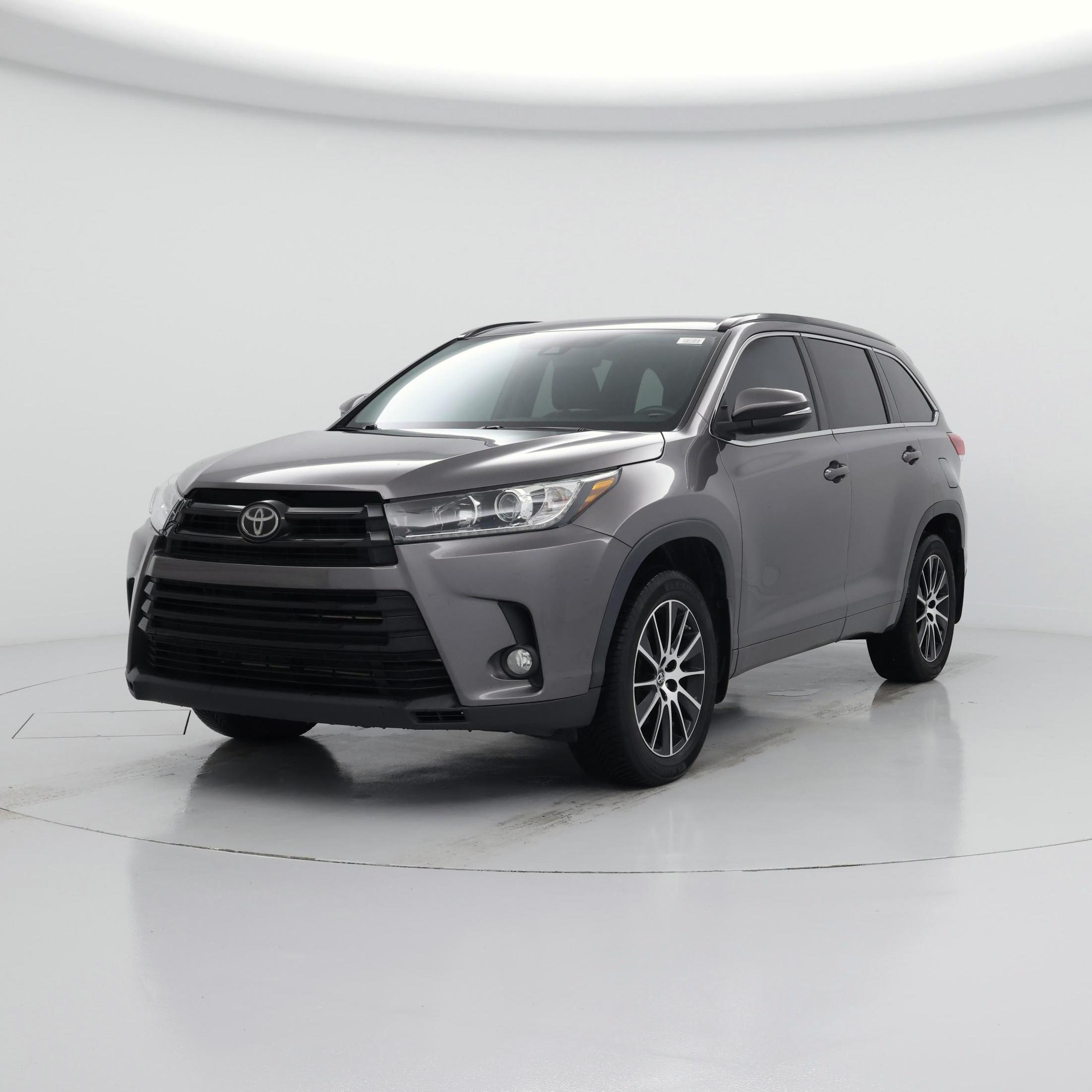 Thumbnail: 2018 Toyota Highlander - 4