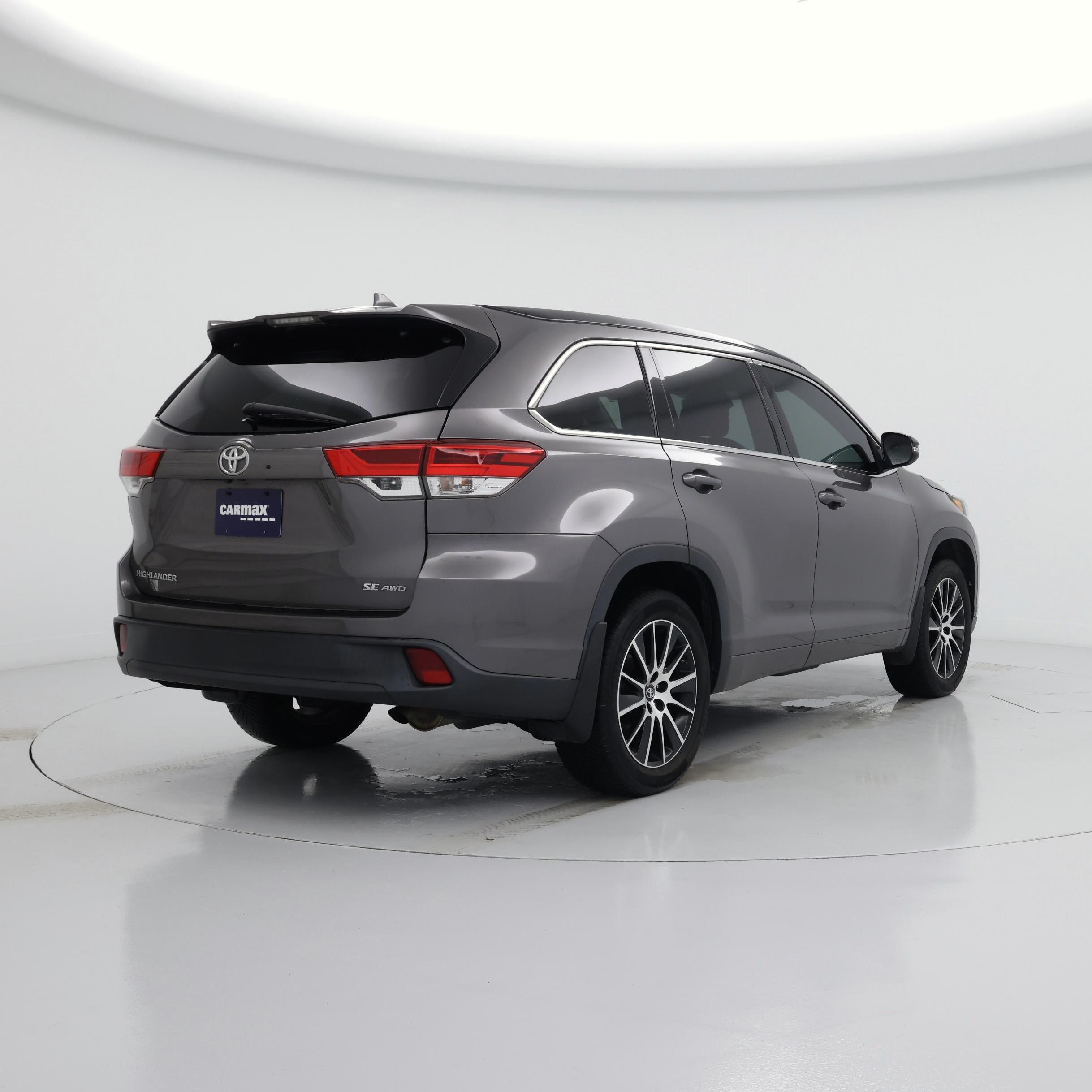 Thumbnail: 2018 Toyota Highlander - 8