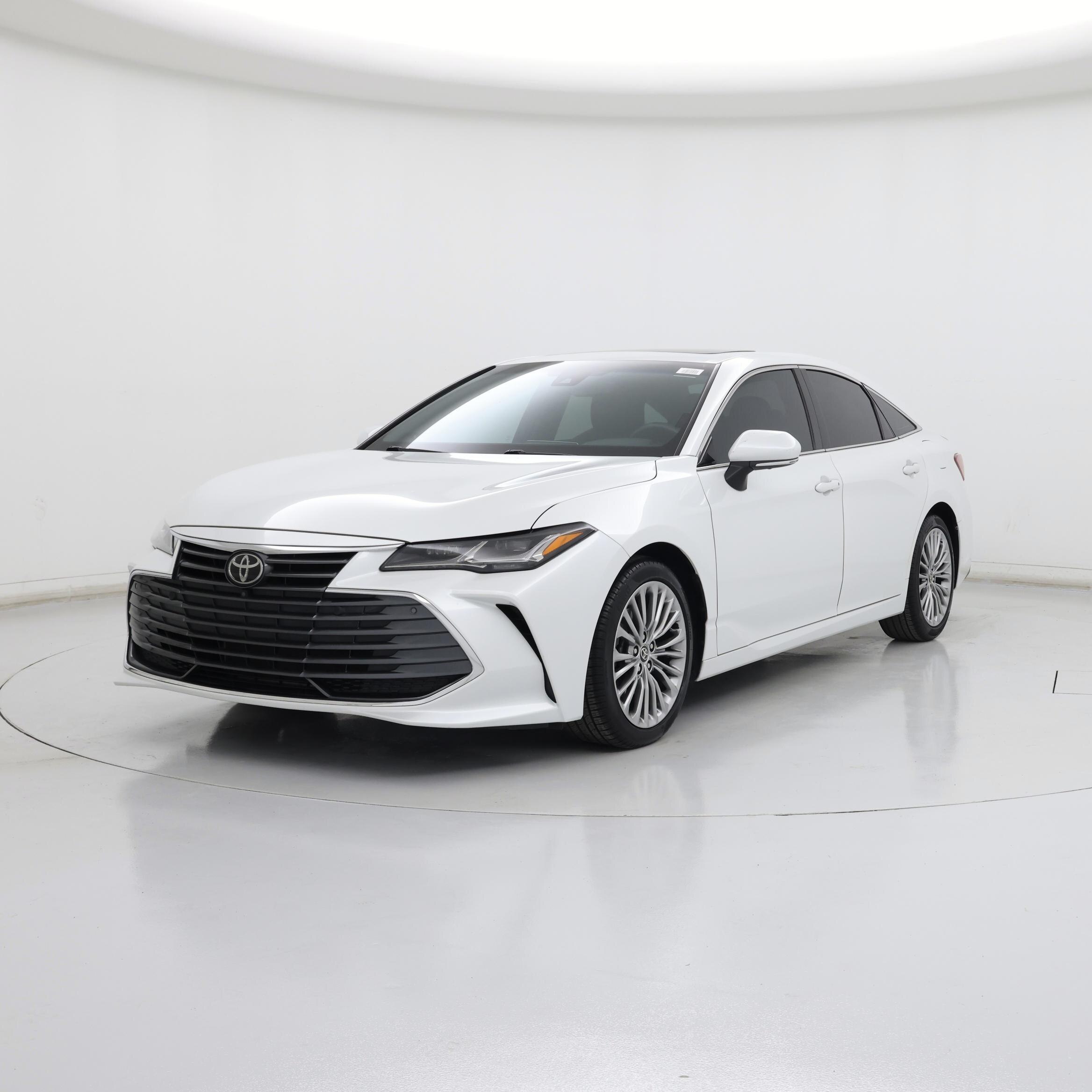 Thumbnail: 2022 Toyota Avalon - 4