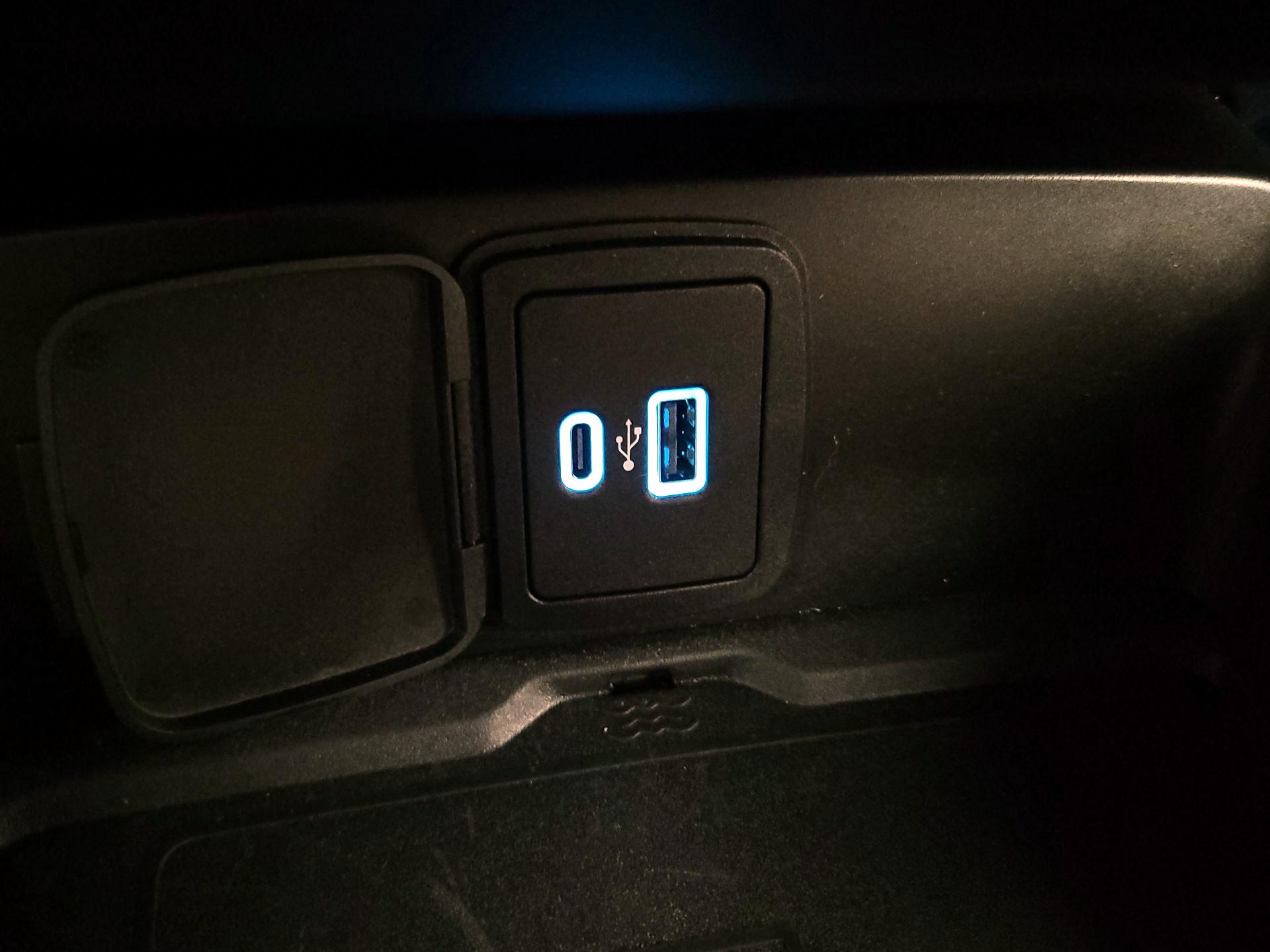 Thumbnail: 2022 Ford Bronco - 19