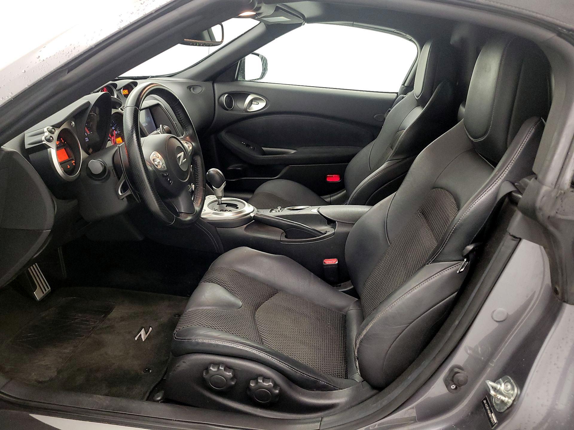 Thumbnail: 2016 Nissan Z - 11