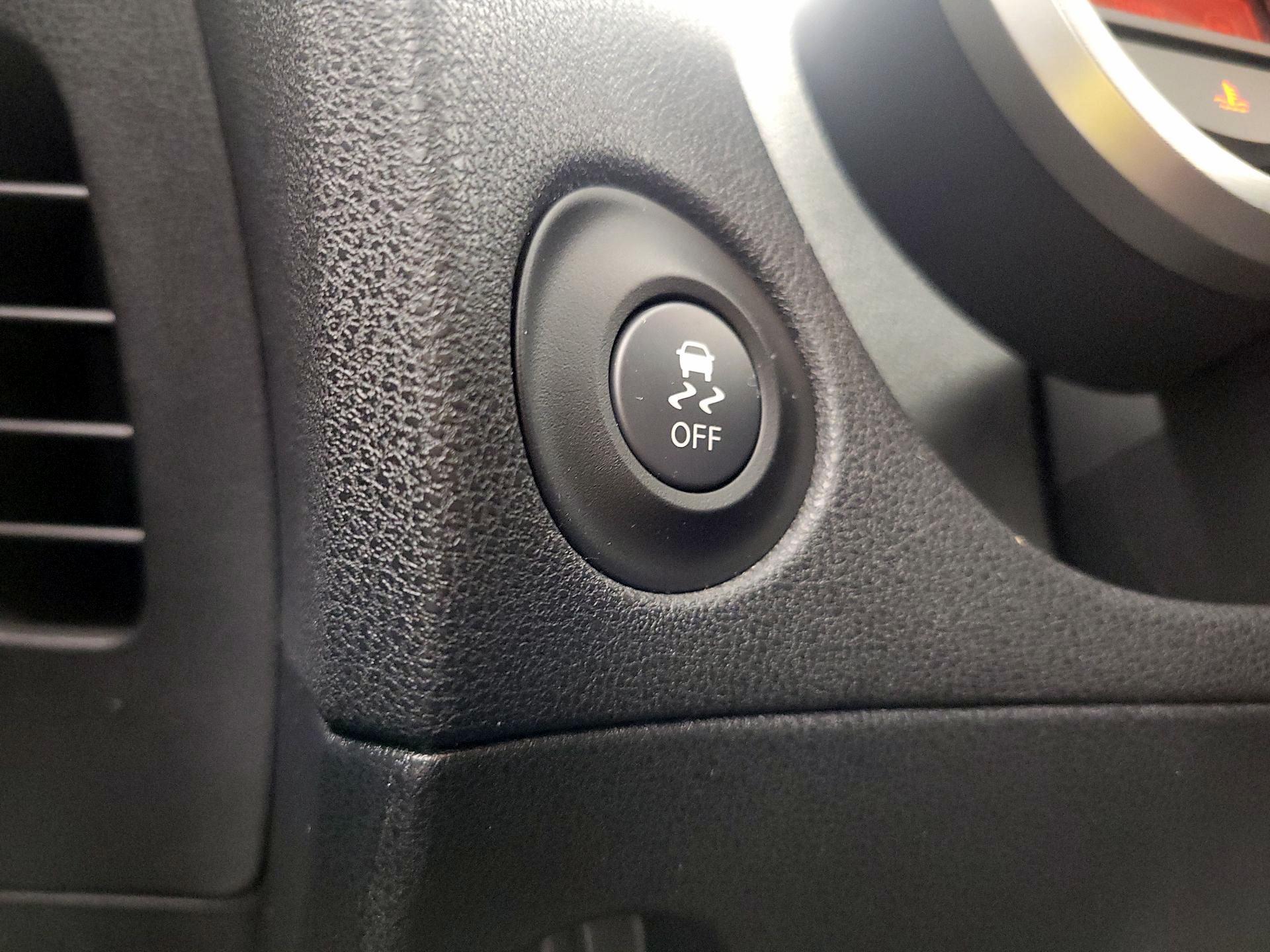 Thumbnail: 2016 Nissan Z - 13