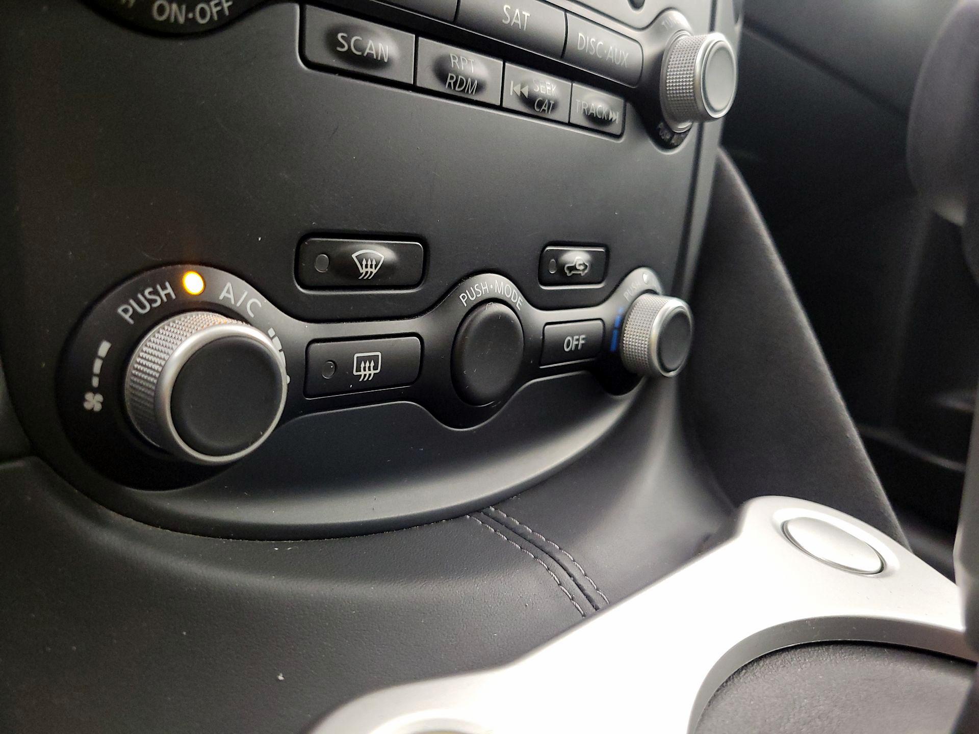 Thumbnail: 2016 Nissan Z - 17