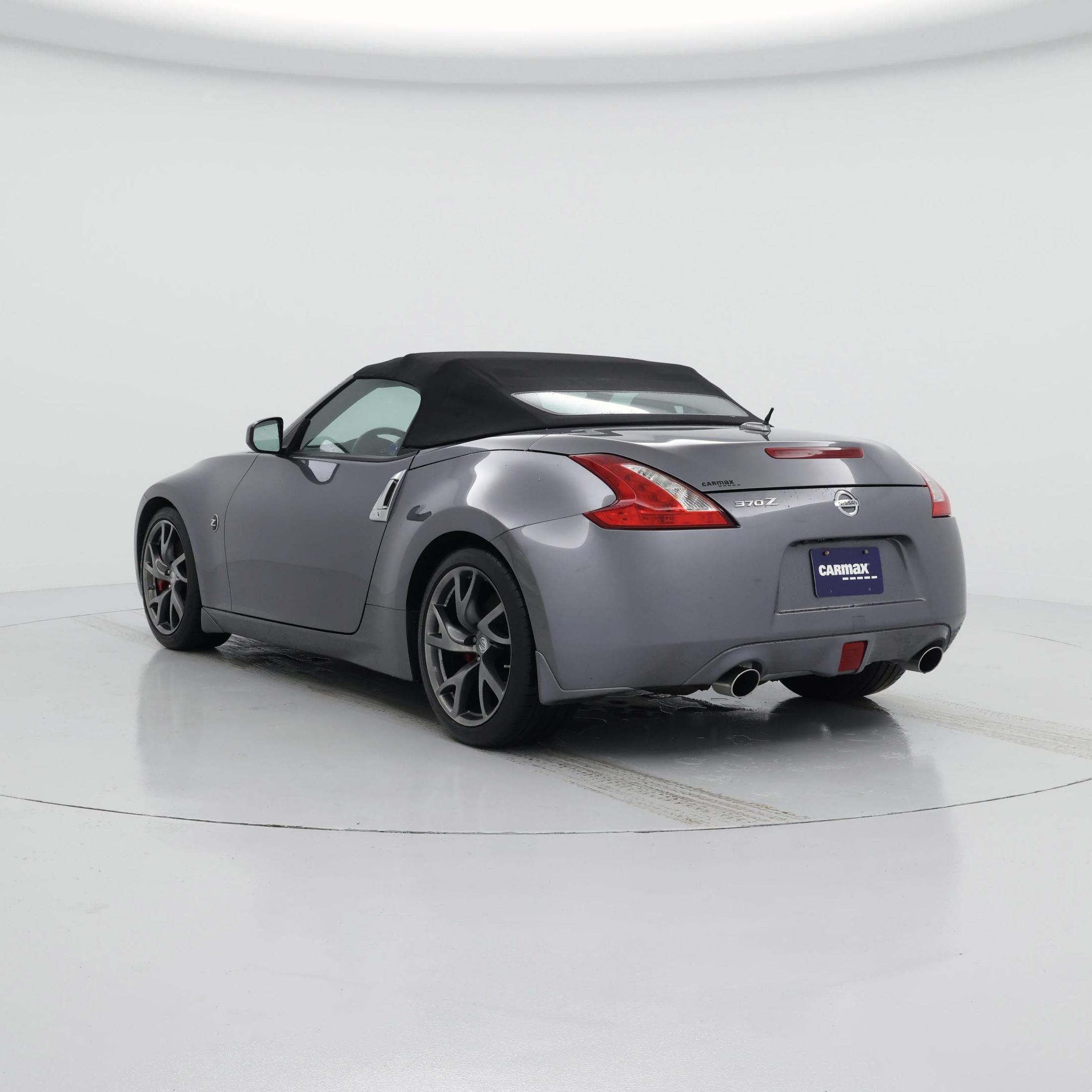 Thumbnail: 2016 Nissan Z - 2