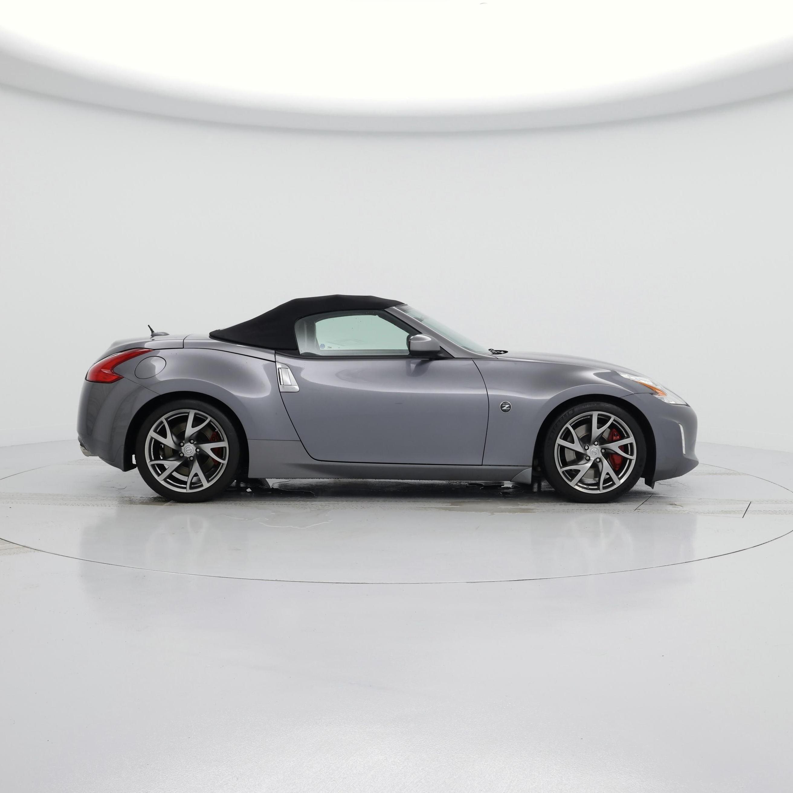 Thumbnail: 2016 Nissan Z - 7