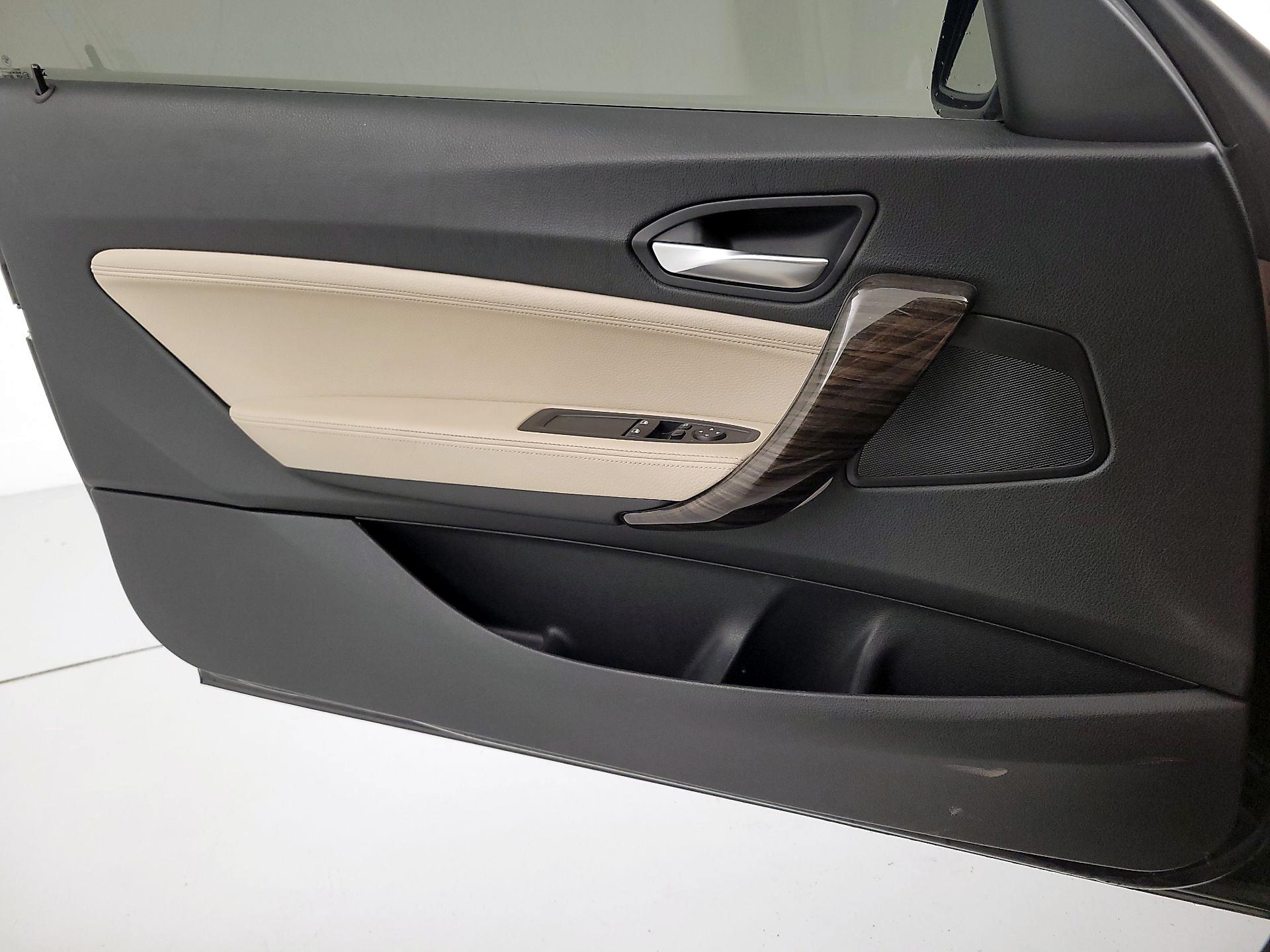 Thumbnail: 2016 BMW 2 Series - 12