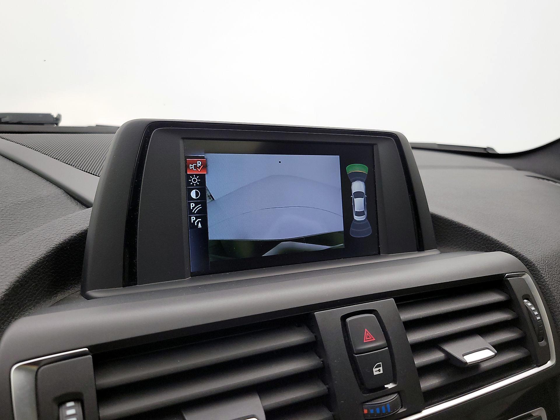 Thumbnail: 2016 BMW 2 Series - 14