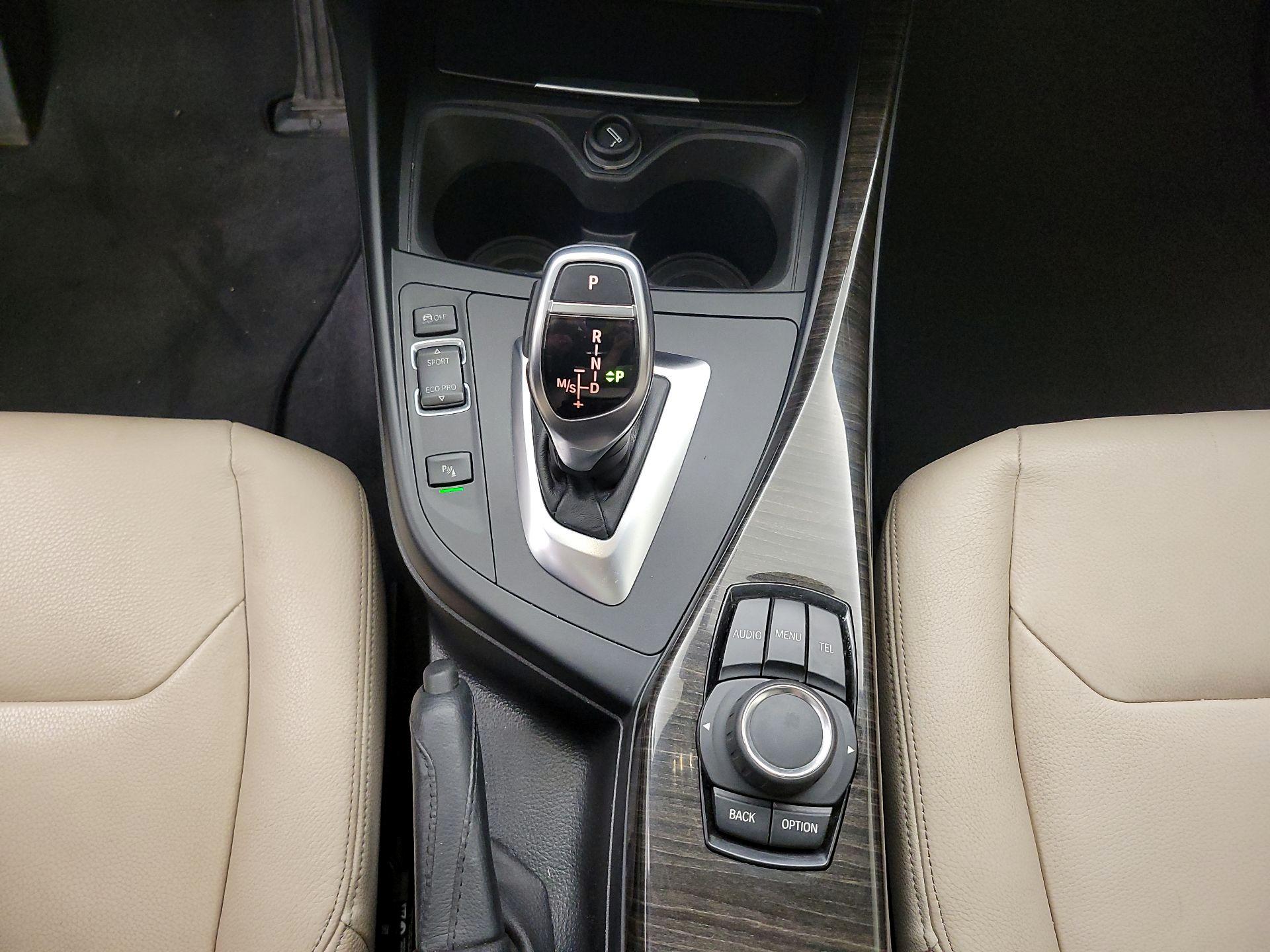 Thumbnail: 2016 BMW 2 Series - 17