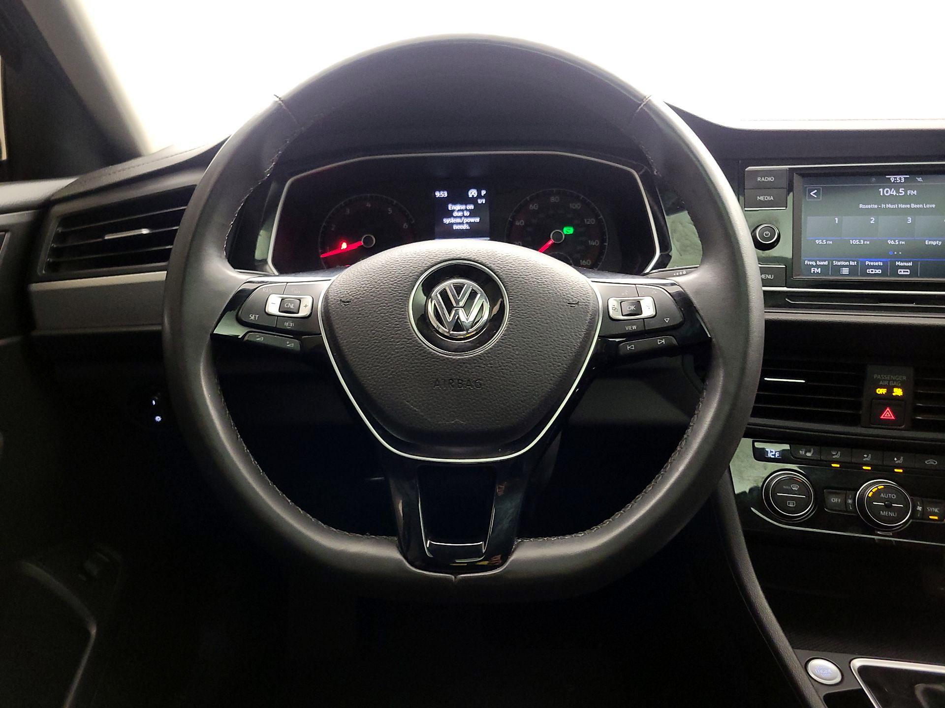 Thumbnail: 2020 Volkswagen Jetta - 10