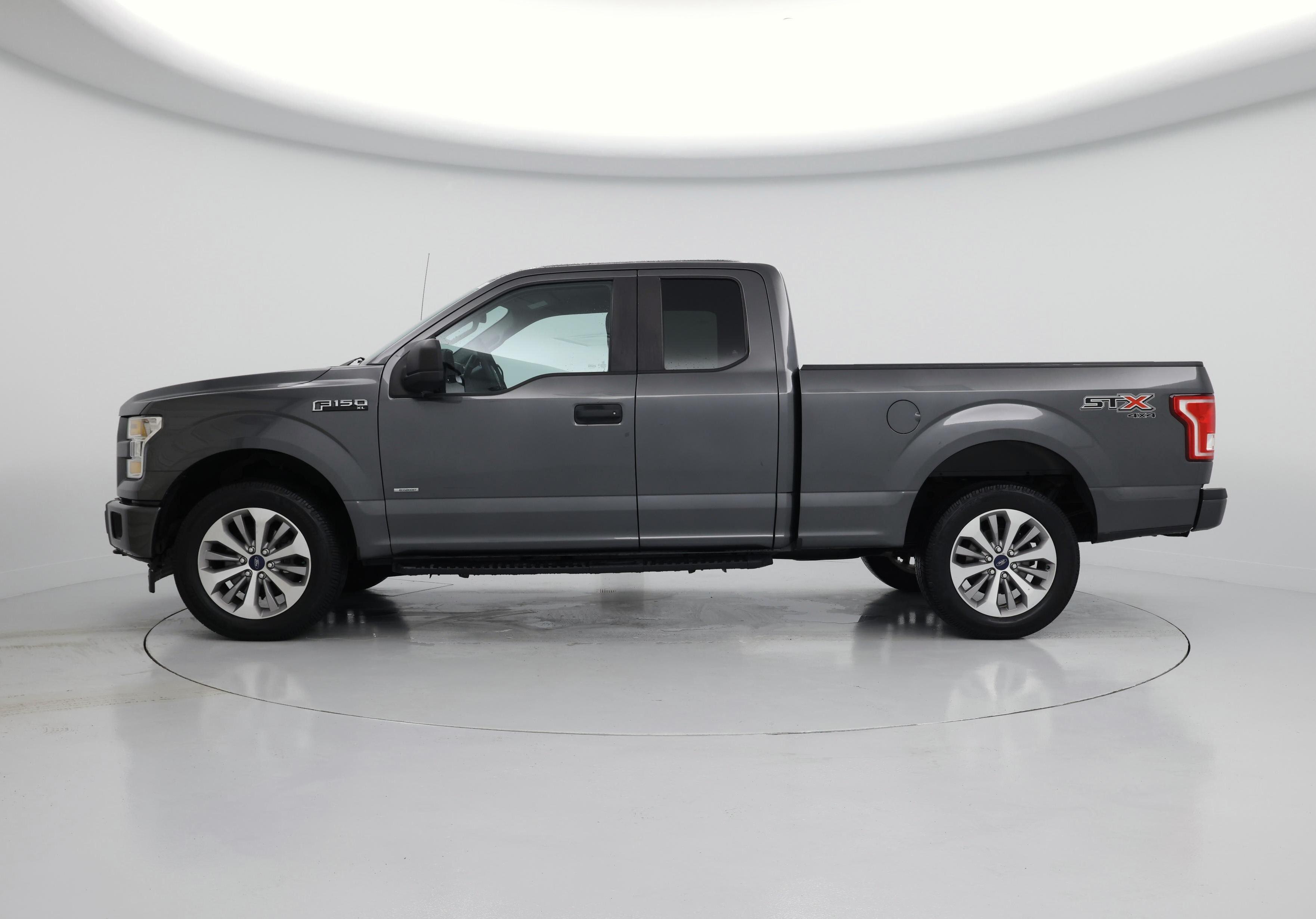 Thumbnail: 2017 Ford F-150 - 3