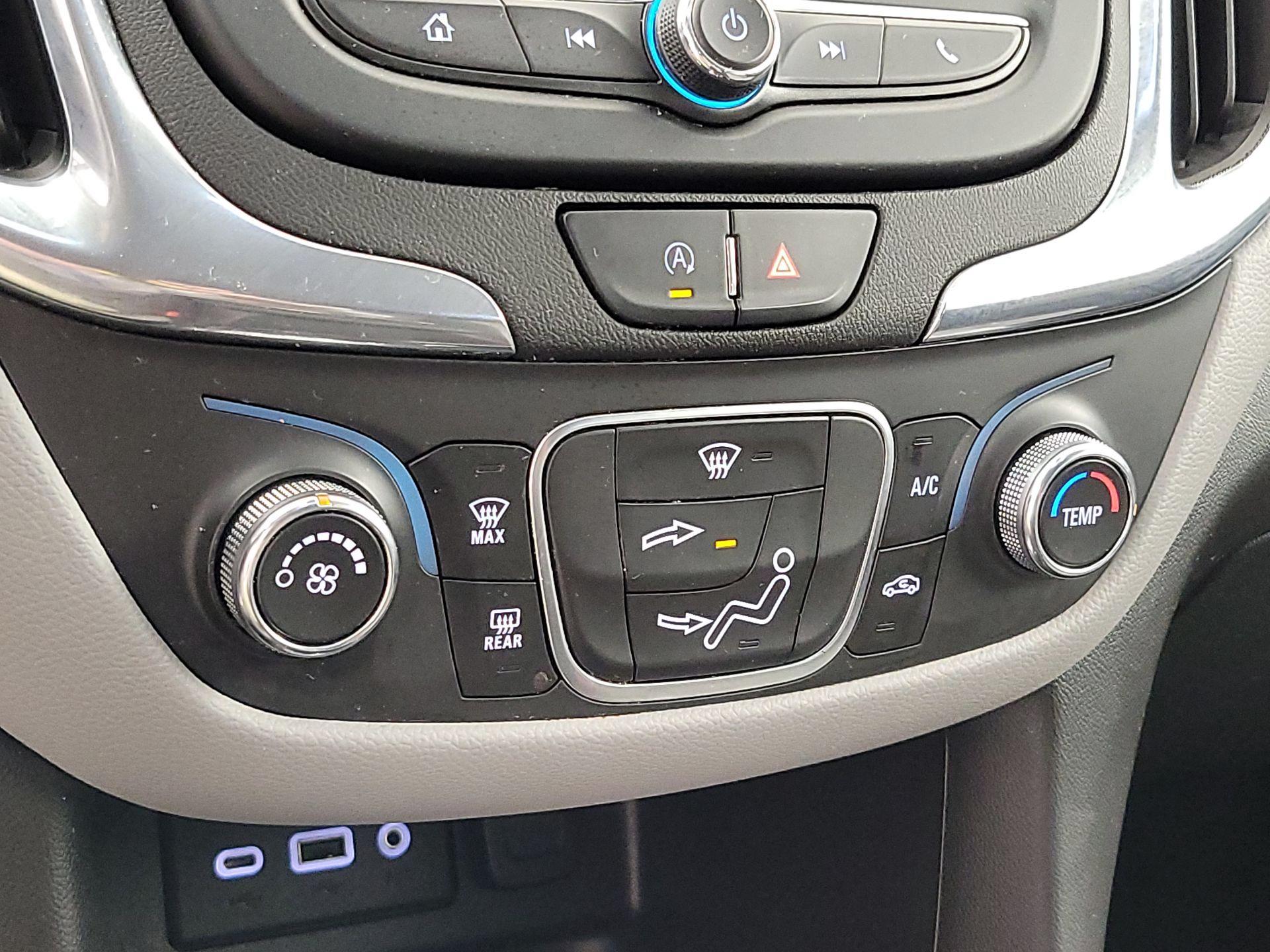 Thumbnail: 2023 Chevrolet Equinox - 16